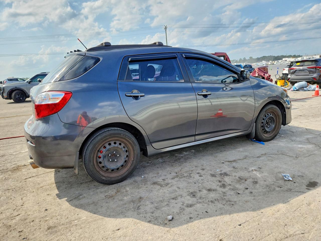 2009 Toyota Matrix Base Gray vin: 2T1KU40E49C089073