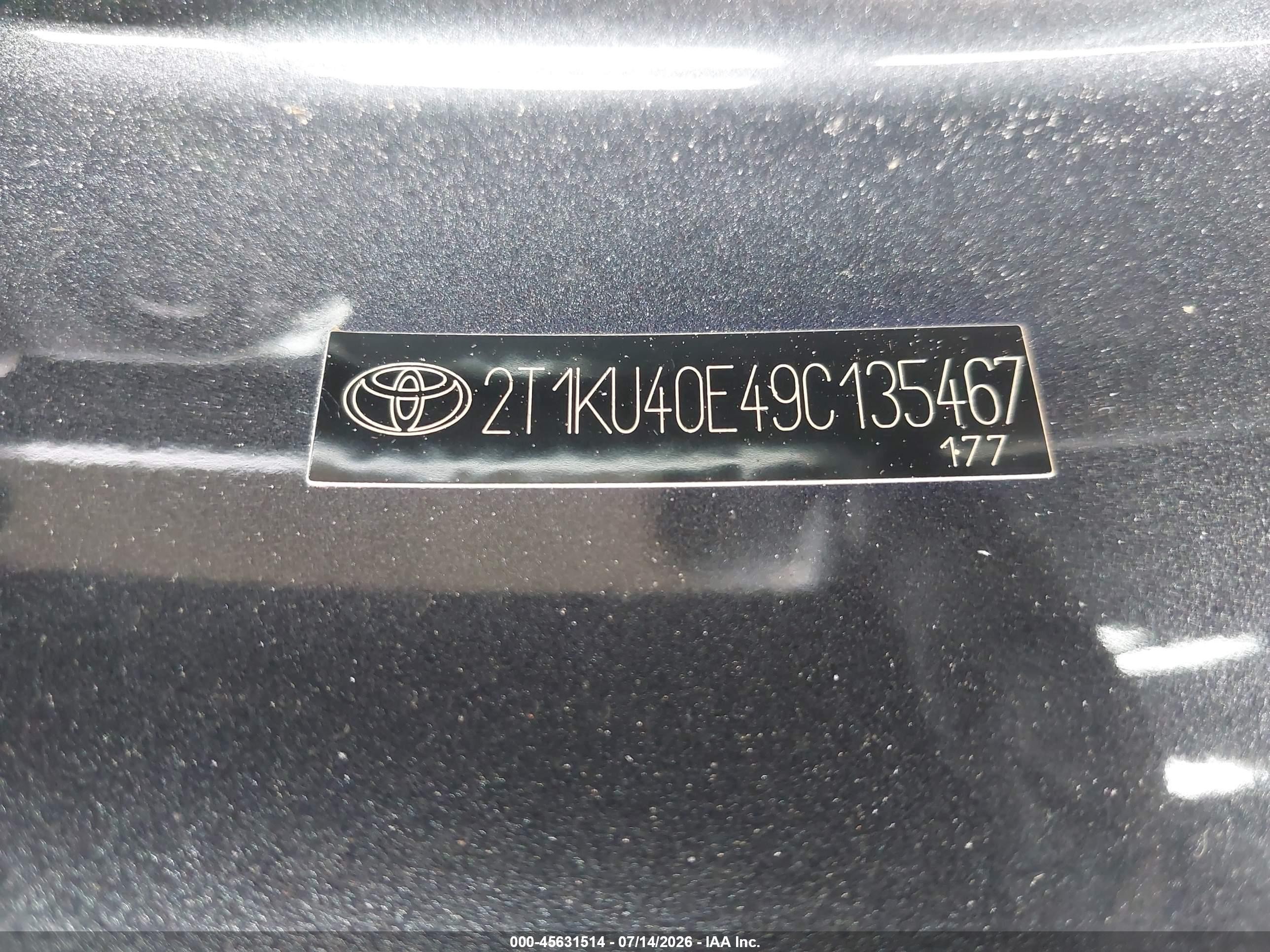 2009 Toyota Matrix   Gray vin: 2T1KU40E49C135467