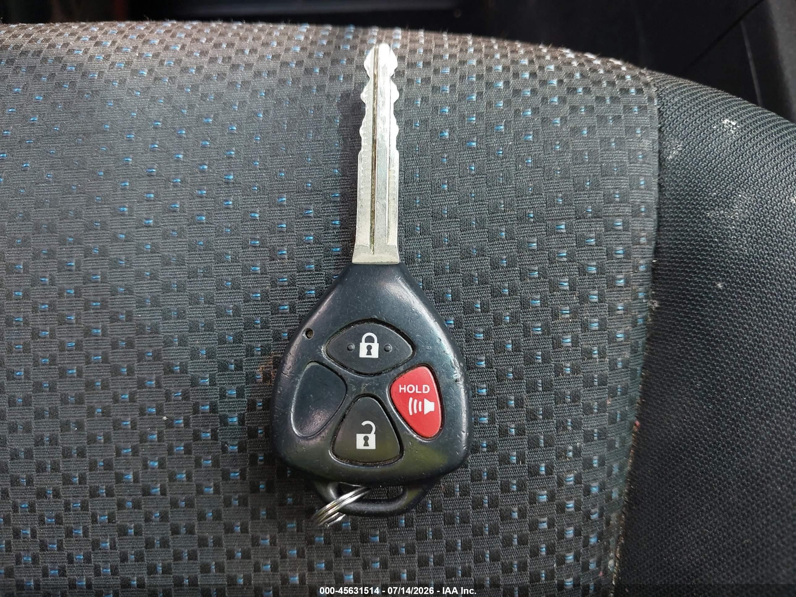 2009 Toyota Matrix   Gray vin: 2T1KU40E49C135467