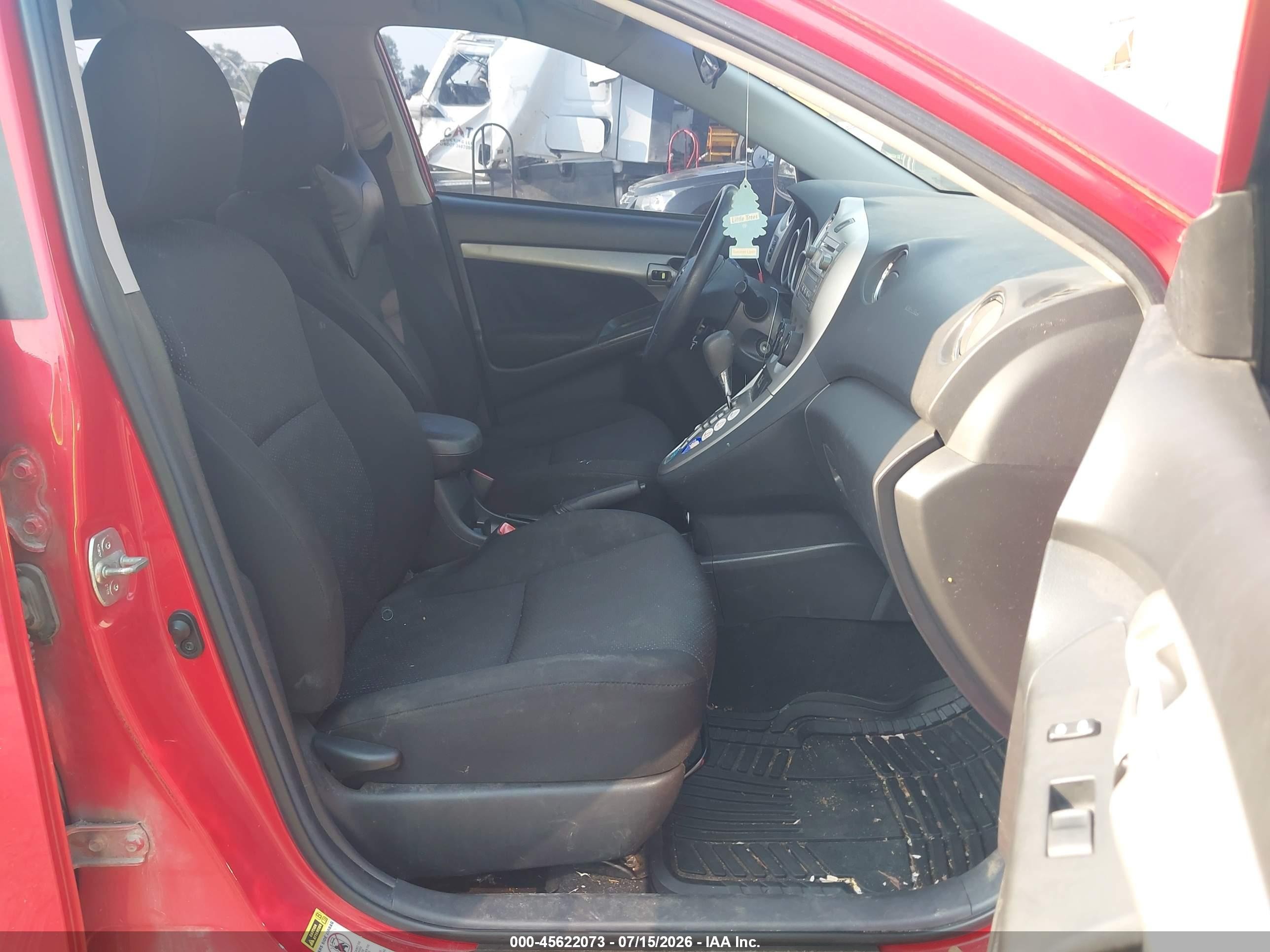 2009 Toyota Matrix   Red vin: 2T1KU40E49C166718