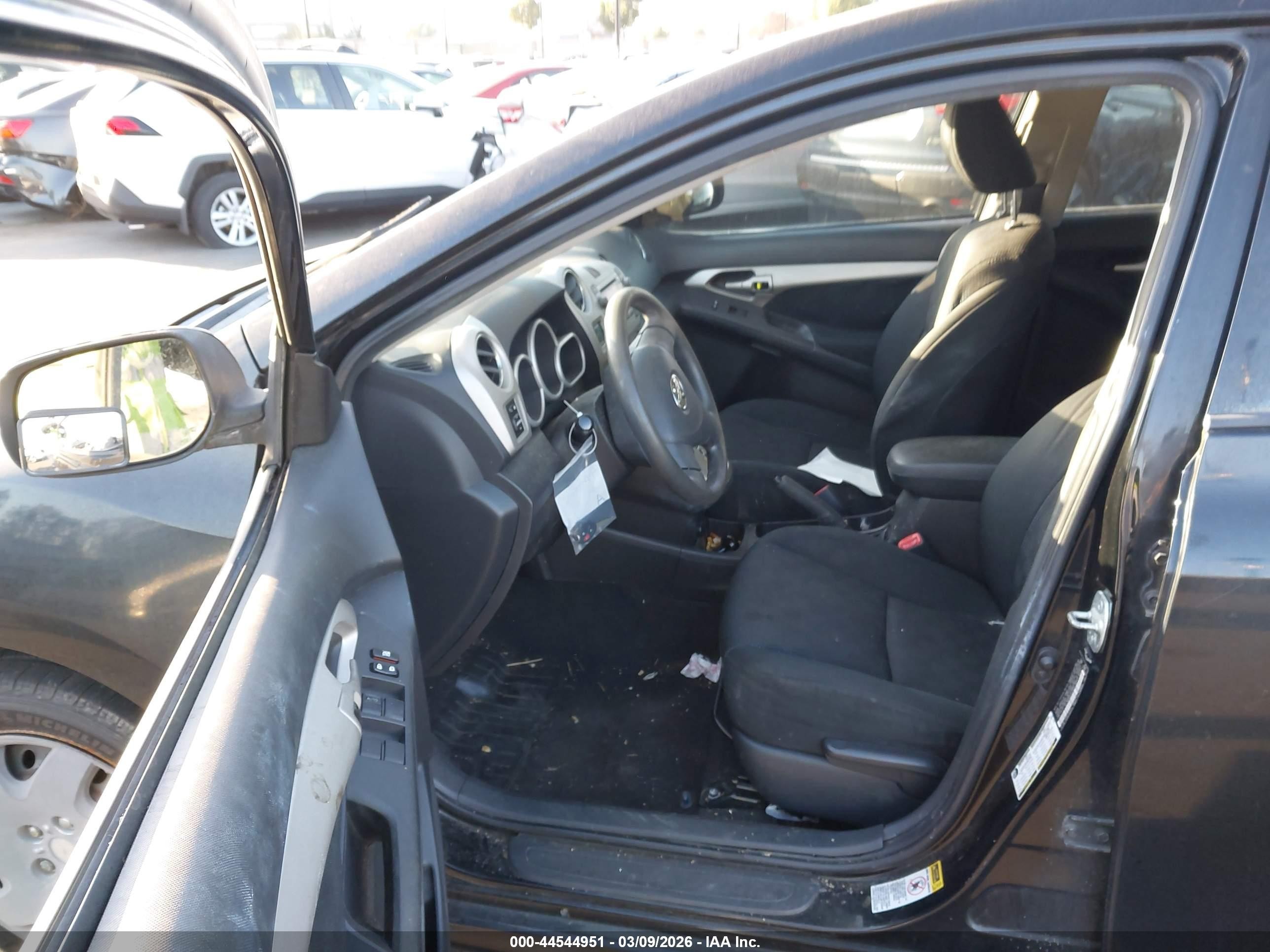 2009 Toyota Matrix   Black vin: 2T1KU40E59C038181