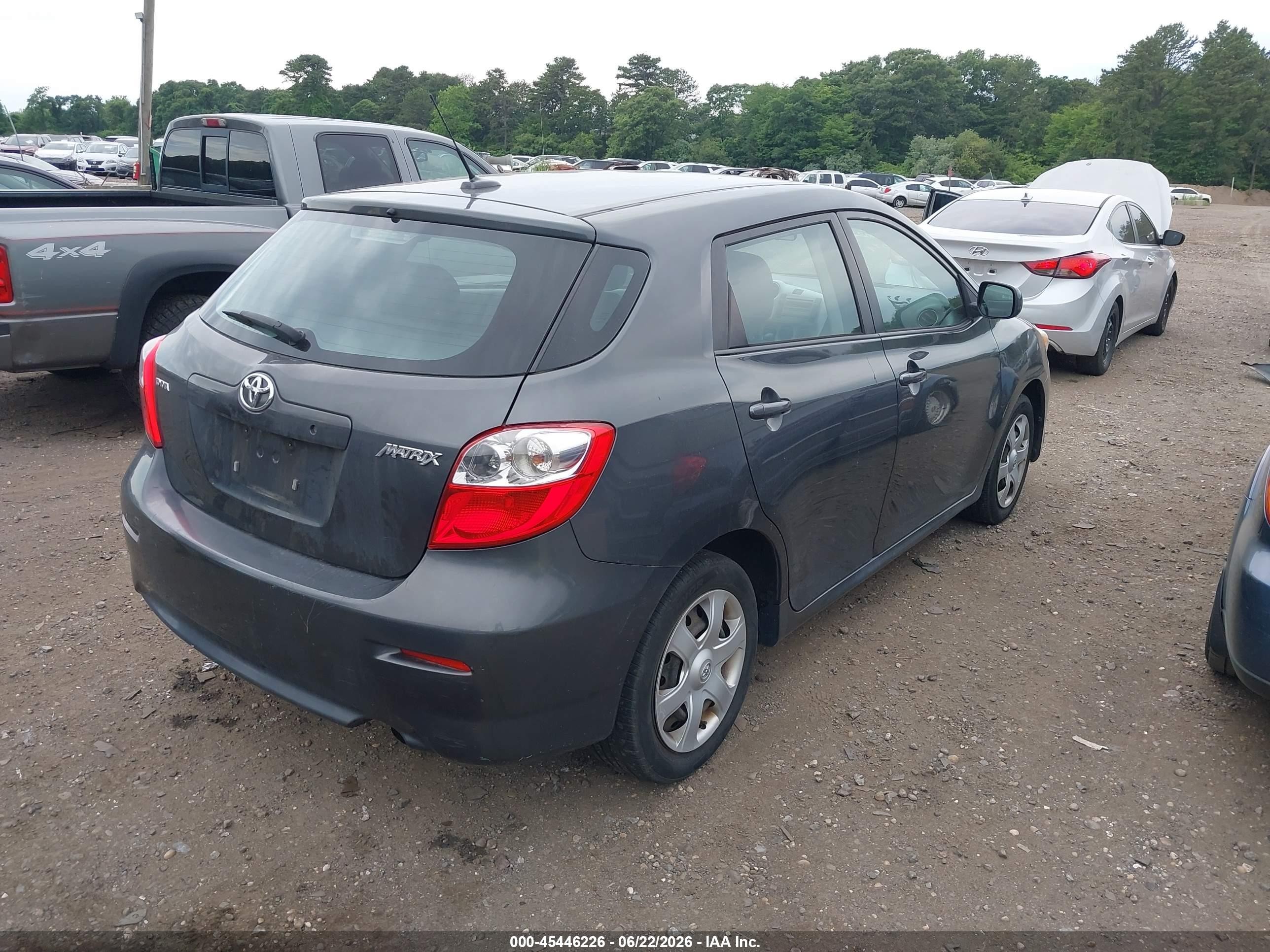 2009 Toyota Matrix   Gray vin: 2T1KU40E59C066479