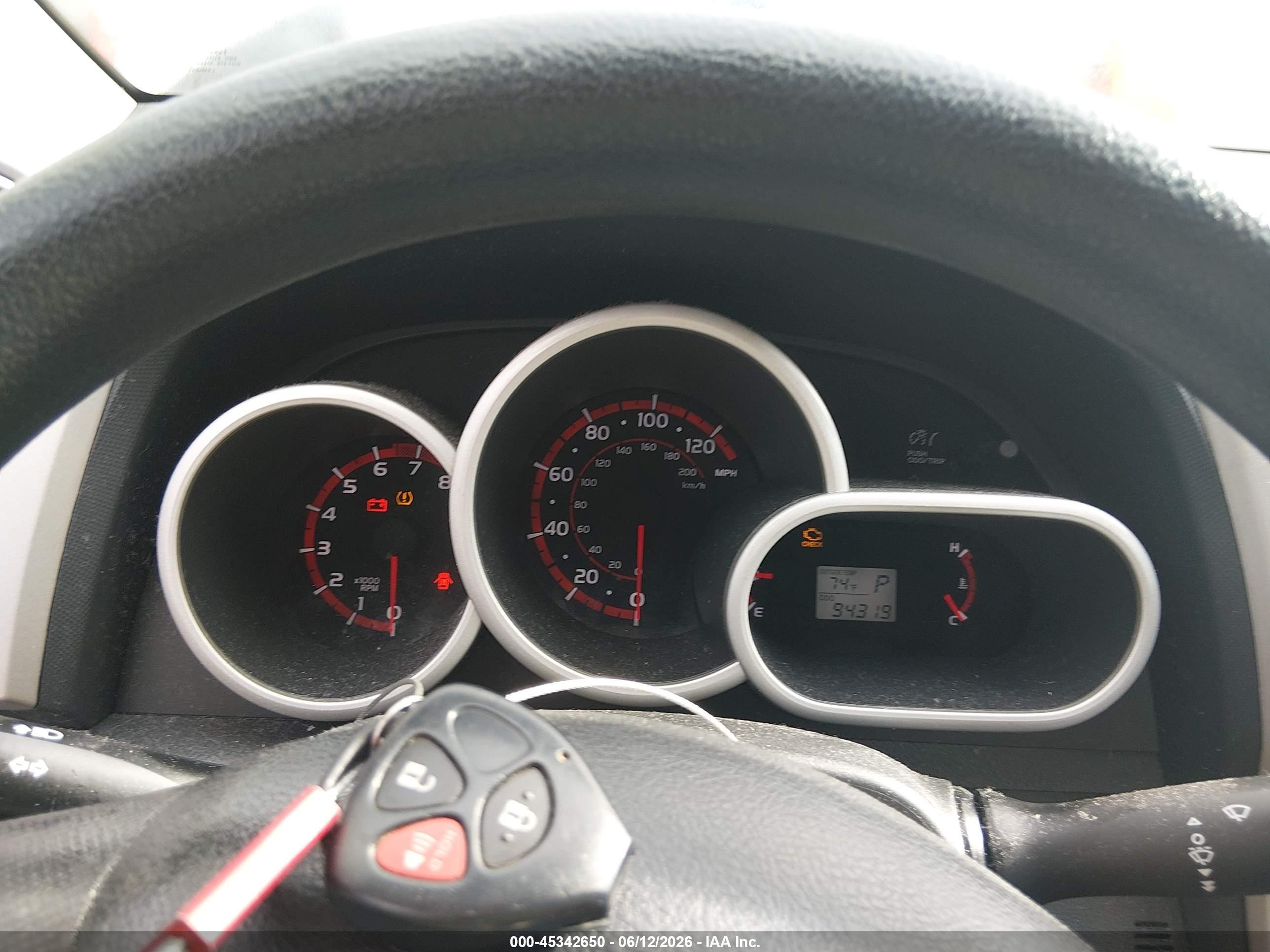2009 Toyota Matrix   Серебряный vin: 2T1KU40E59C188937