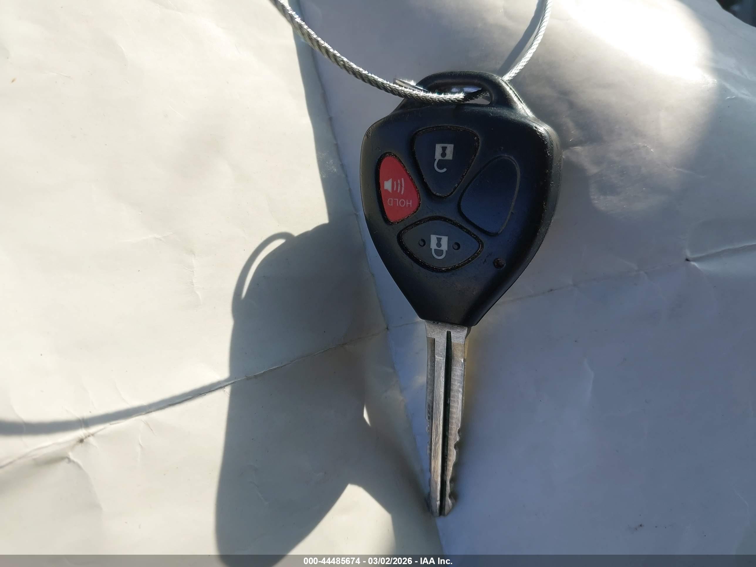 2009 Toyota Matrix   White vin: 2T1KU40E69C075790