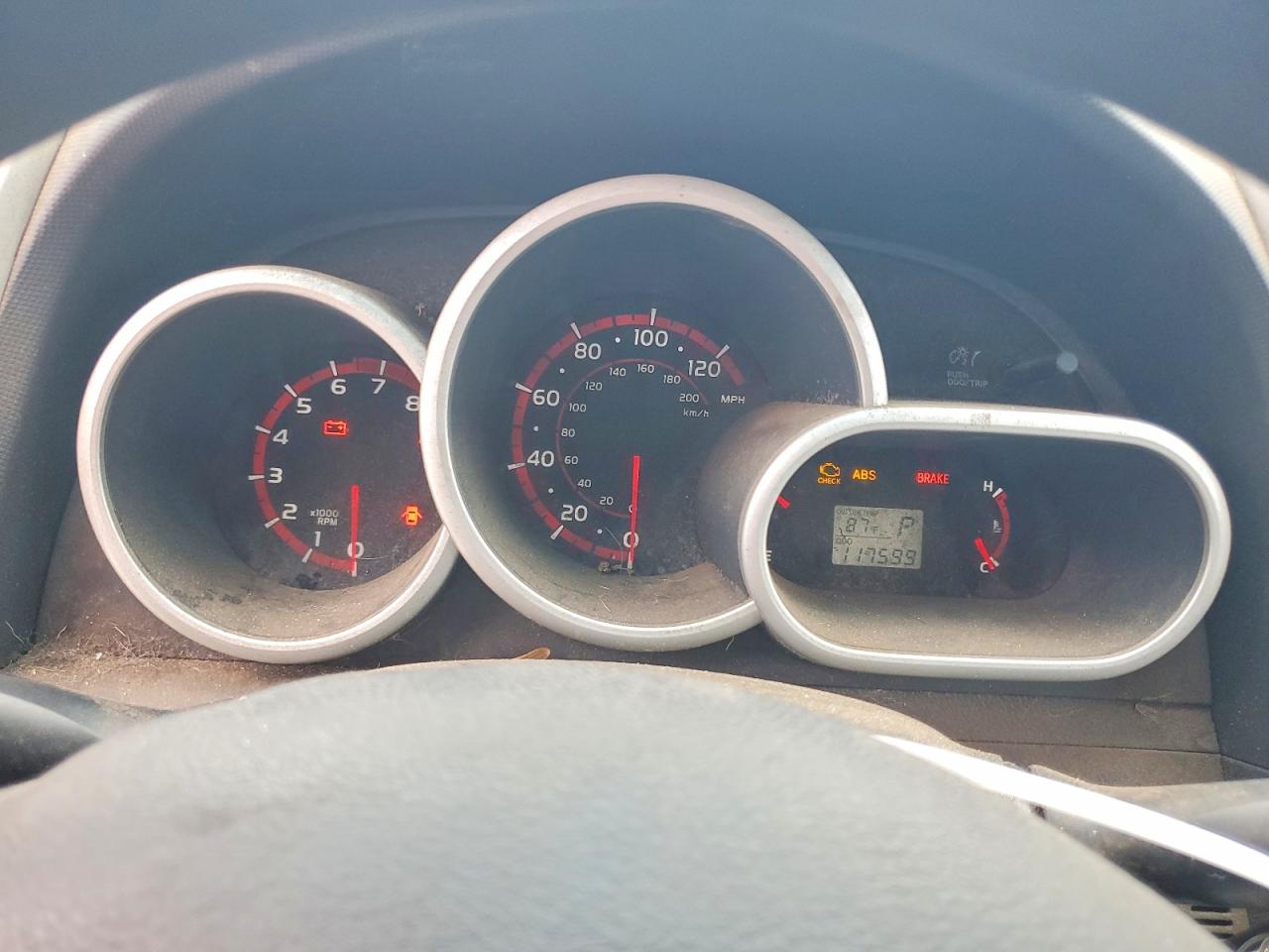 2009 Toyota Matrix Base White vin: 2T1KU40E69C100073