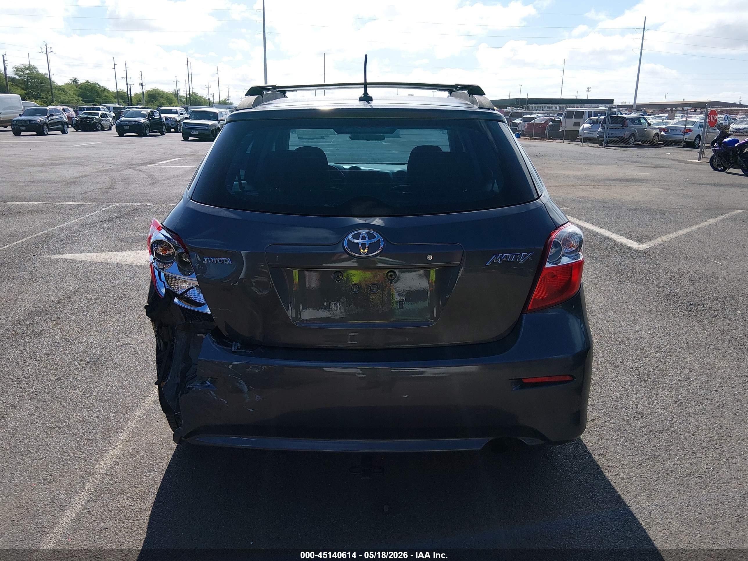 2009 Toyota Matrix   Gray vin: 2T1KU40E69C111669