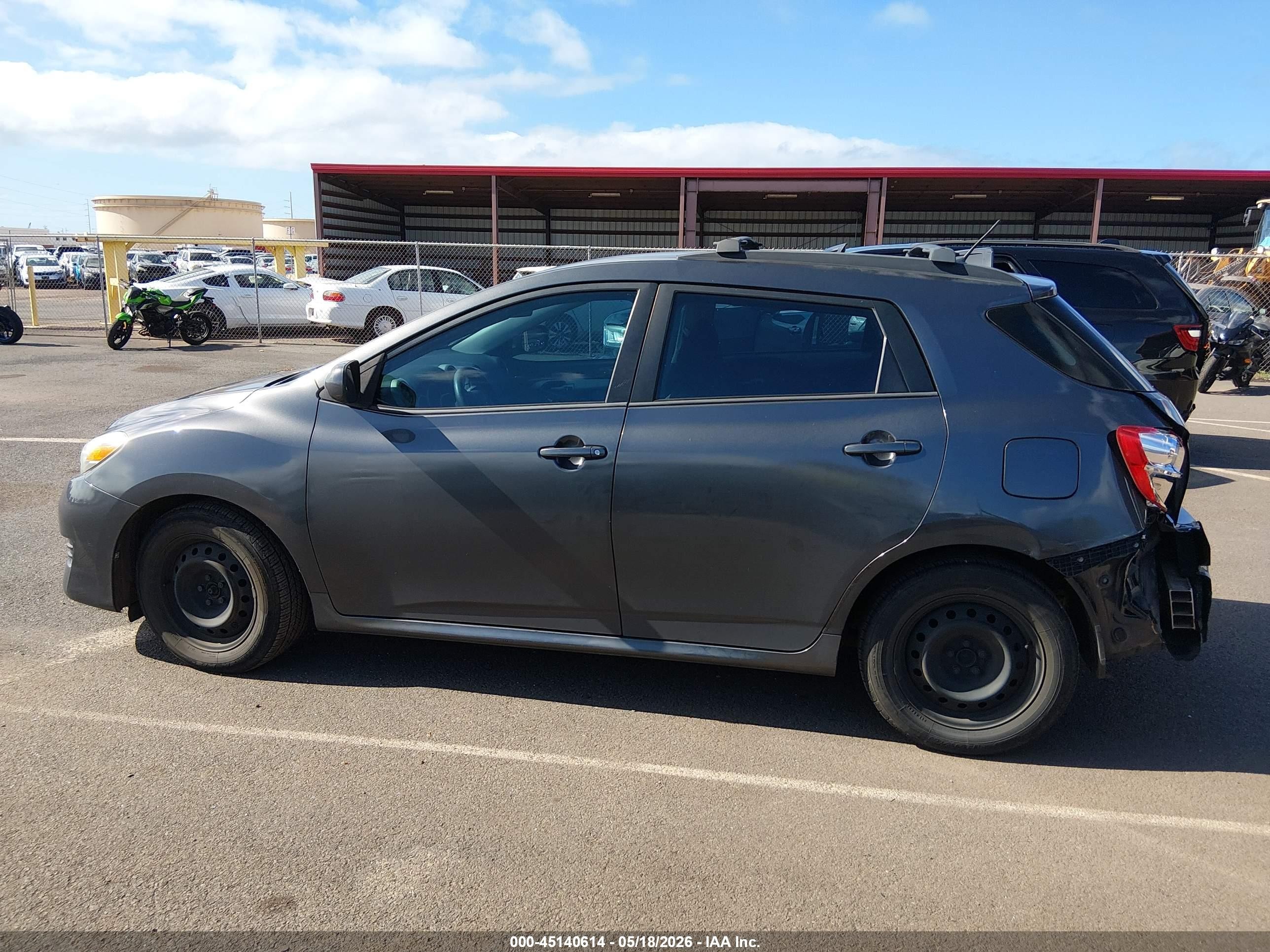 2009 Toyota Matrix   Gray vin: 2T1KU40E69C111669
