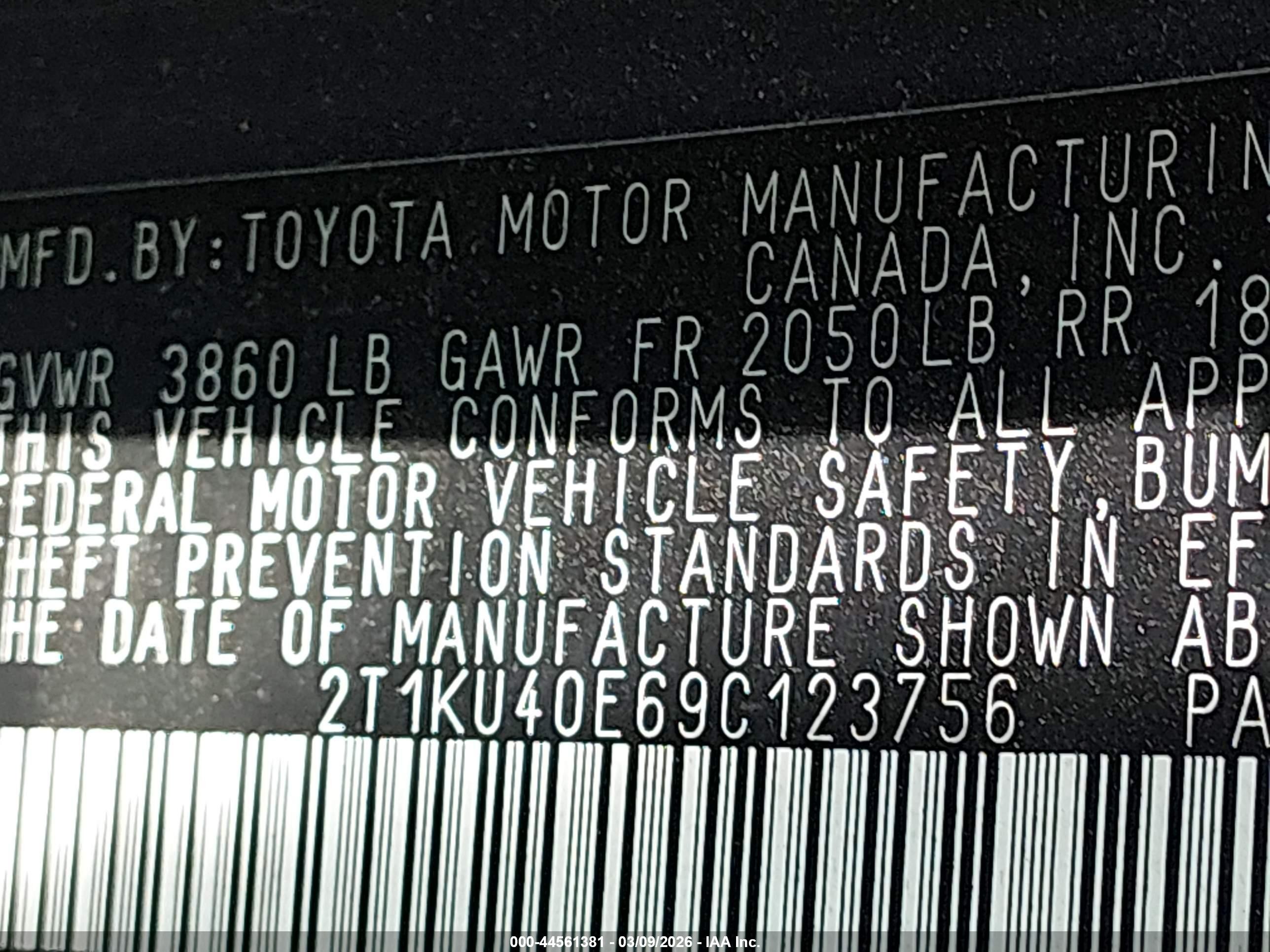 2009 Toyota Matrix   Gray vin: 2T1KU40E69C123756