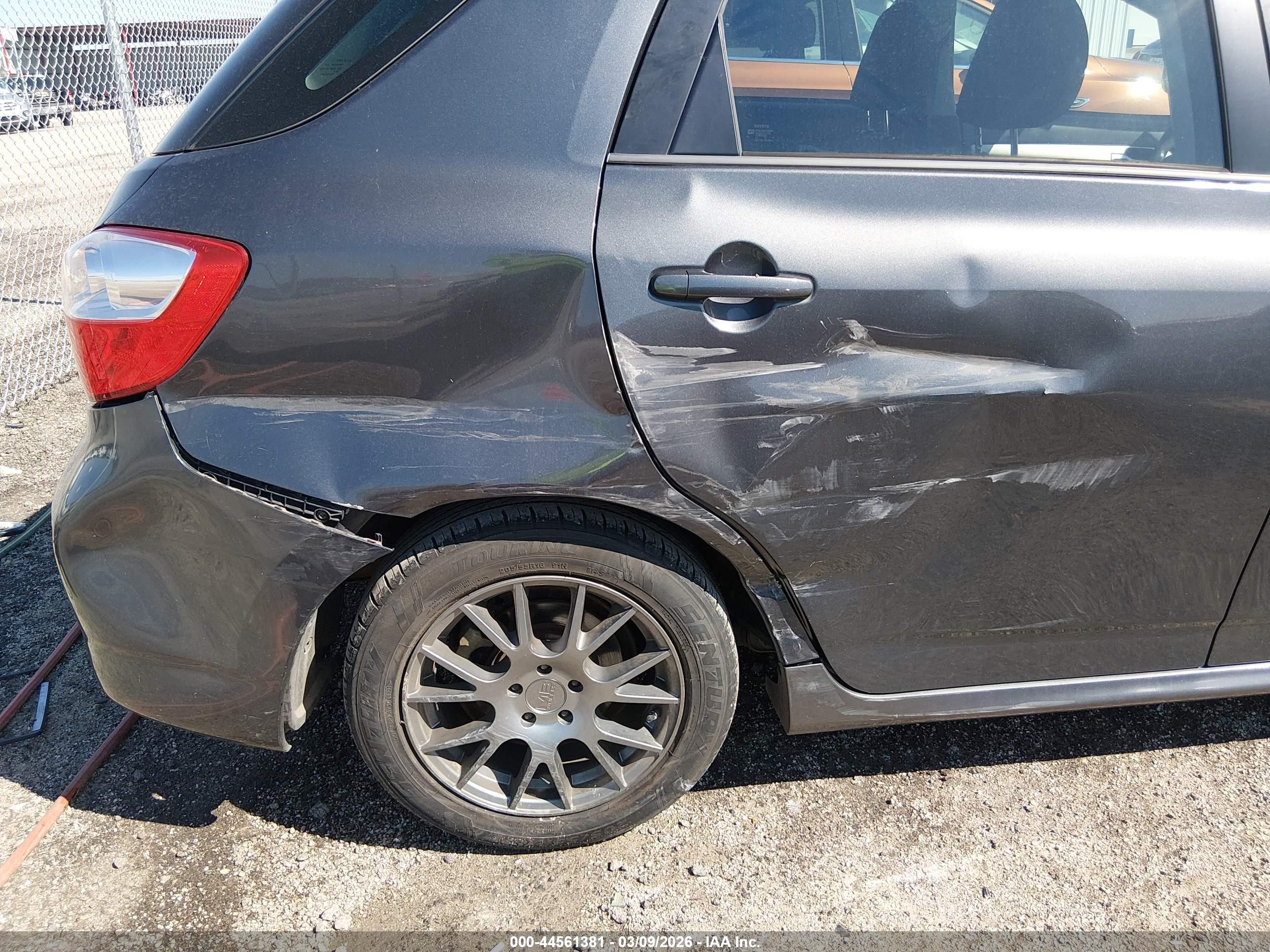 2009 Toyota Matrix   Gray vin: 2T1KU40E69C123756