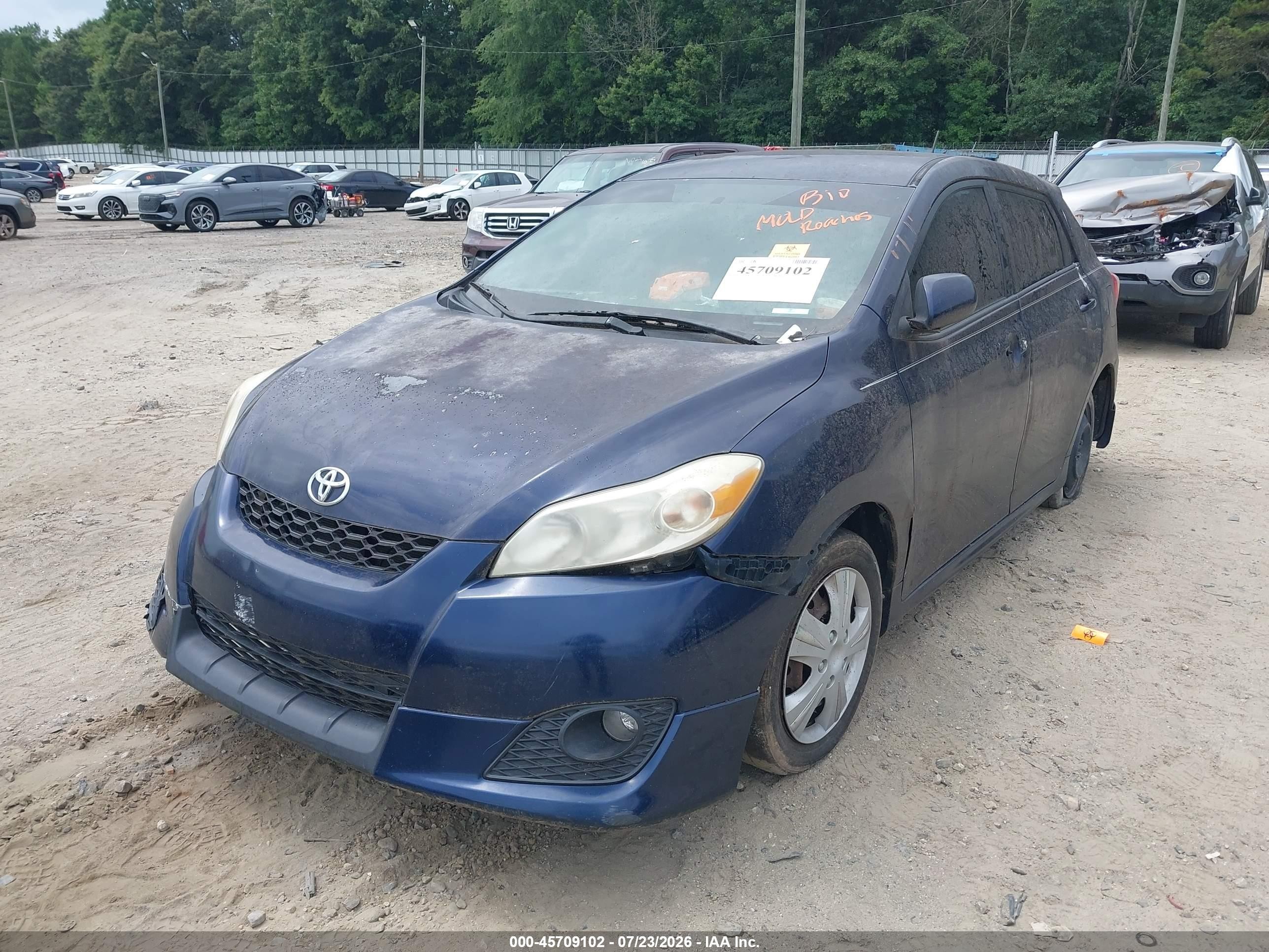 2009 Toyota Matrix   Blue vin: 2T1KU40E69C161133