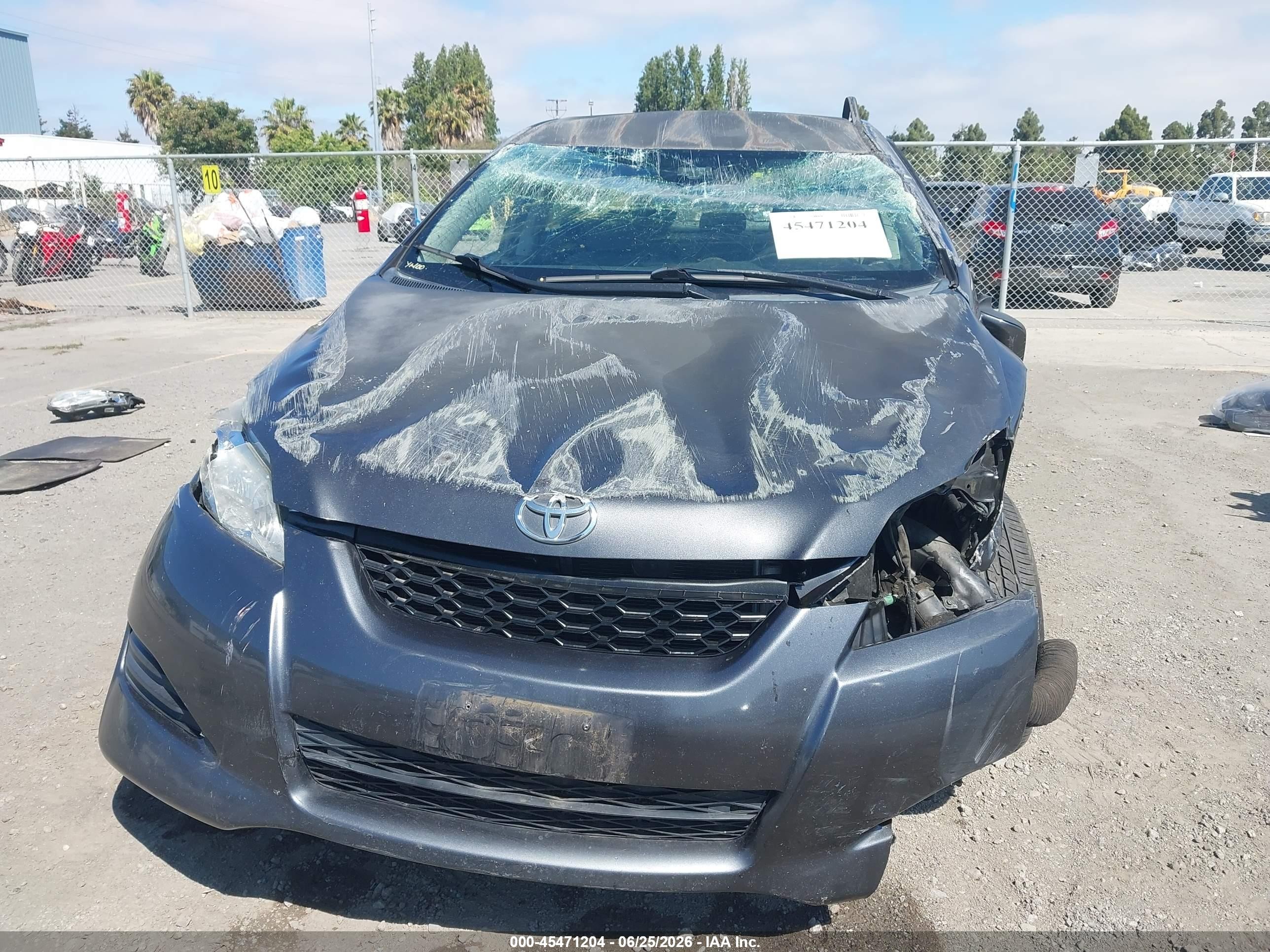 2009 Toyota Matrix   Gray vin: 2T1KU40E79C006378