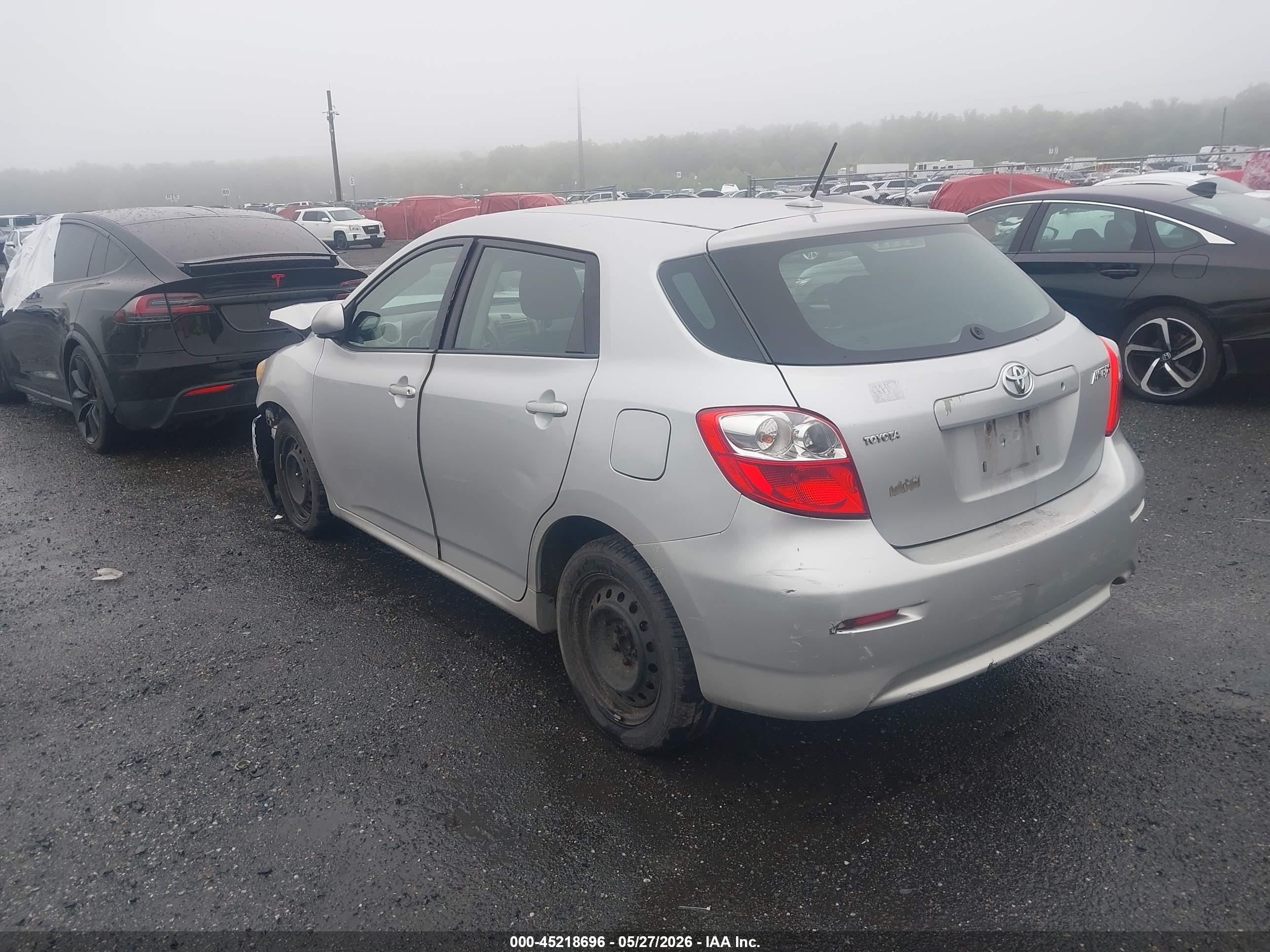 2009 Toyota Matrix   Gray vin: 2T1KU40E79C094218