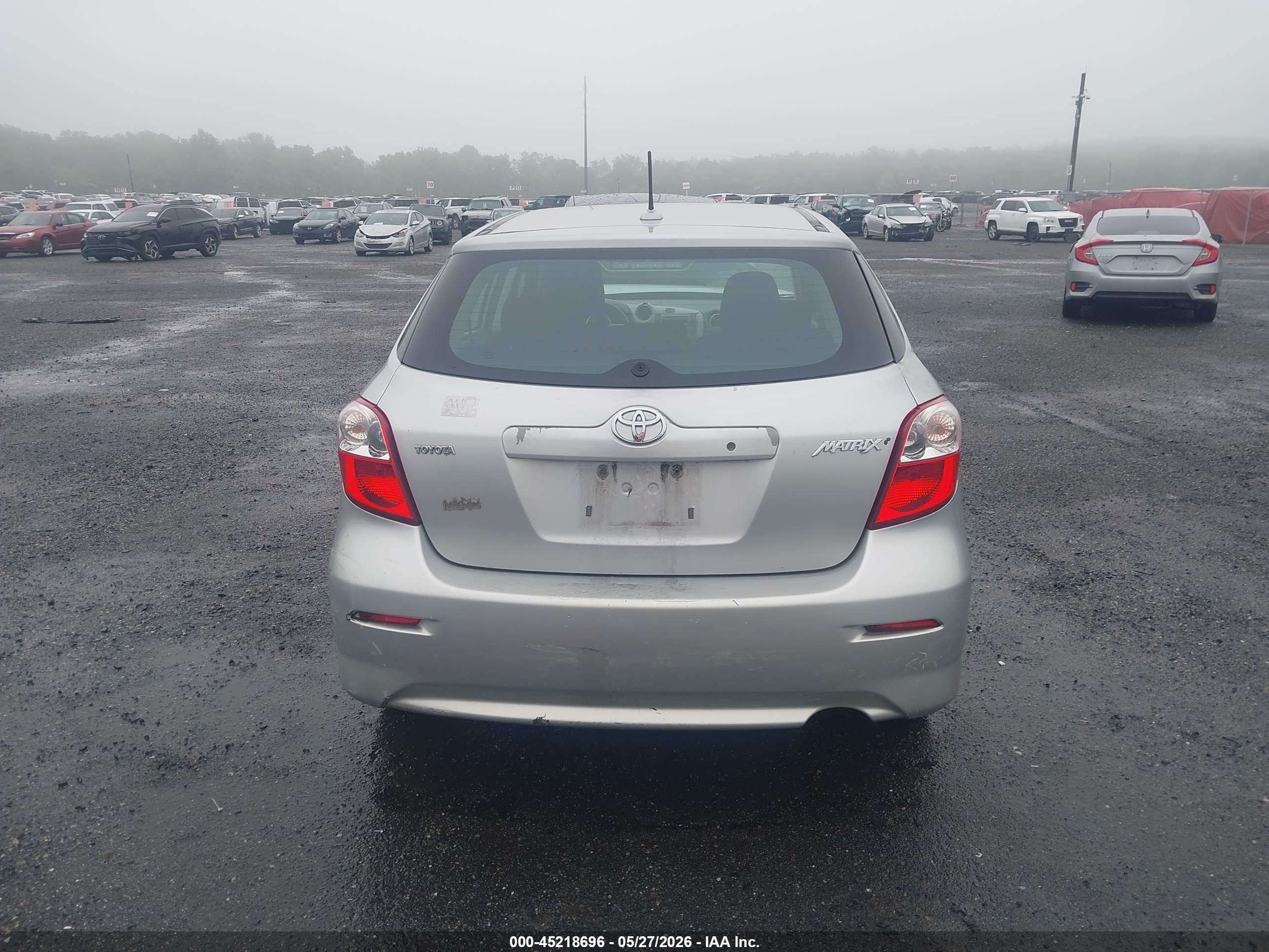 2009 Toyota Matrix   Gray vin: 2T1KU40E79C094218