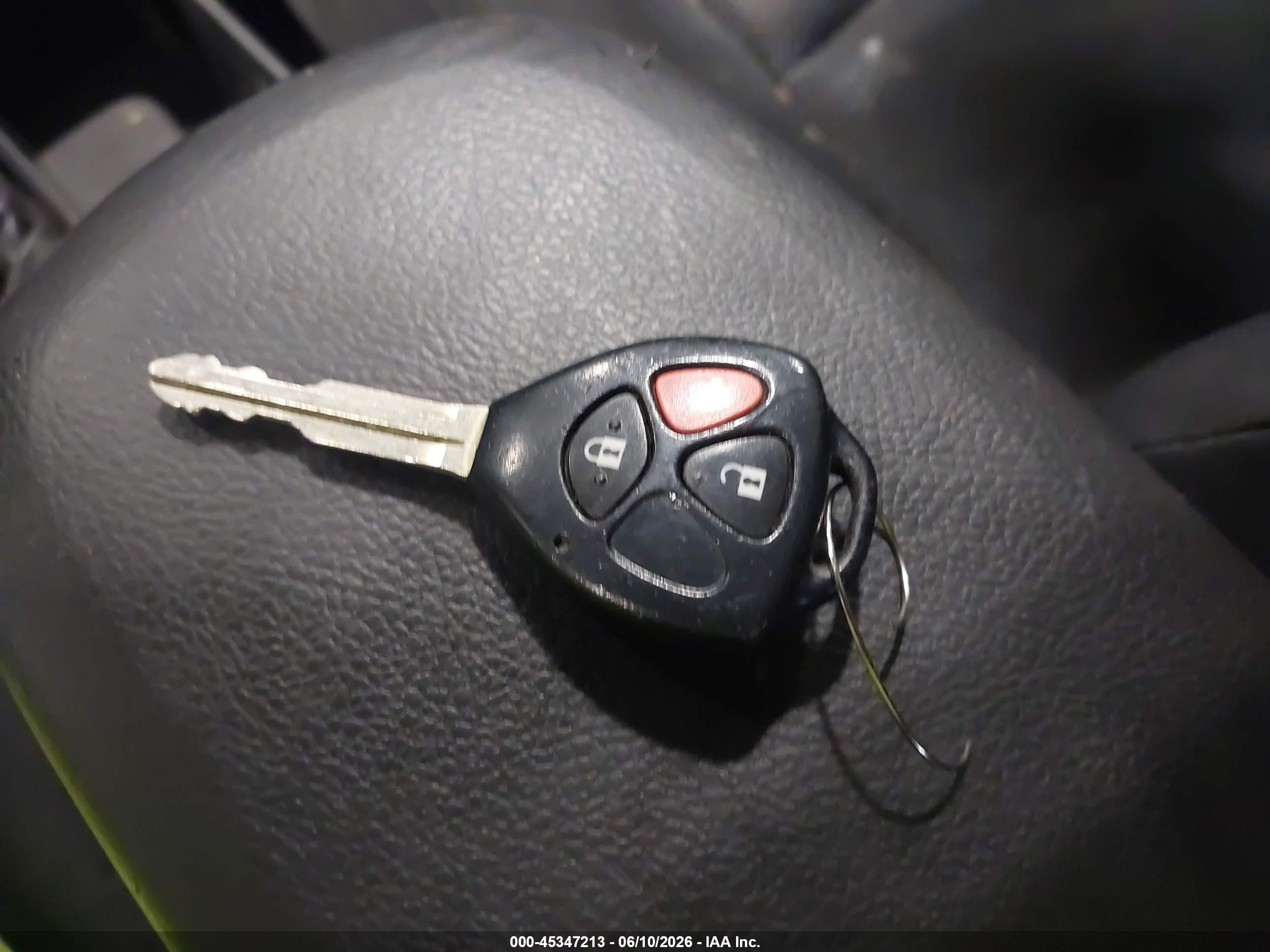 2009 Toyota Matrix   Серый vin: 2T1KU40E89C087276