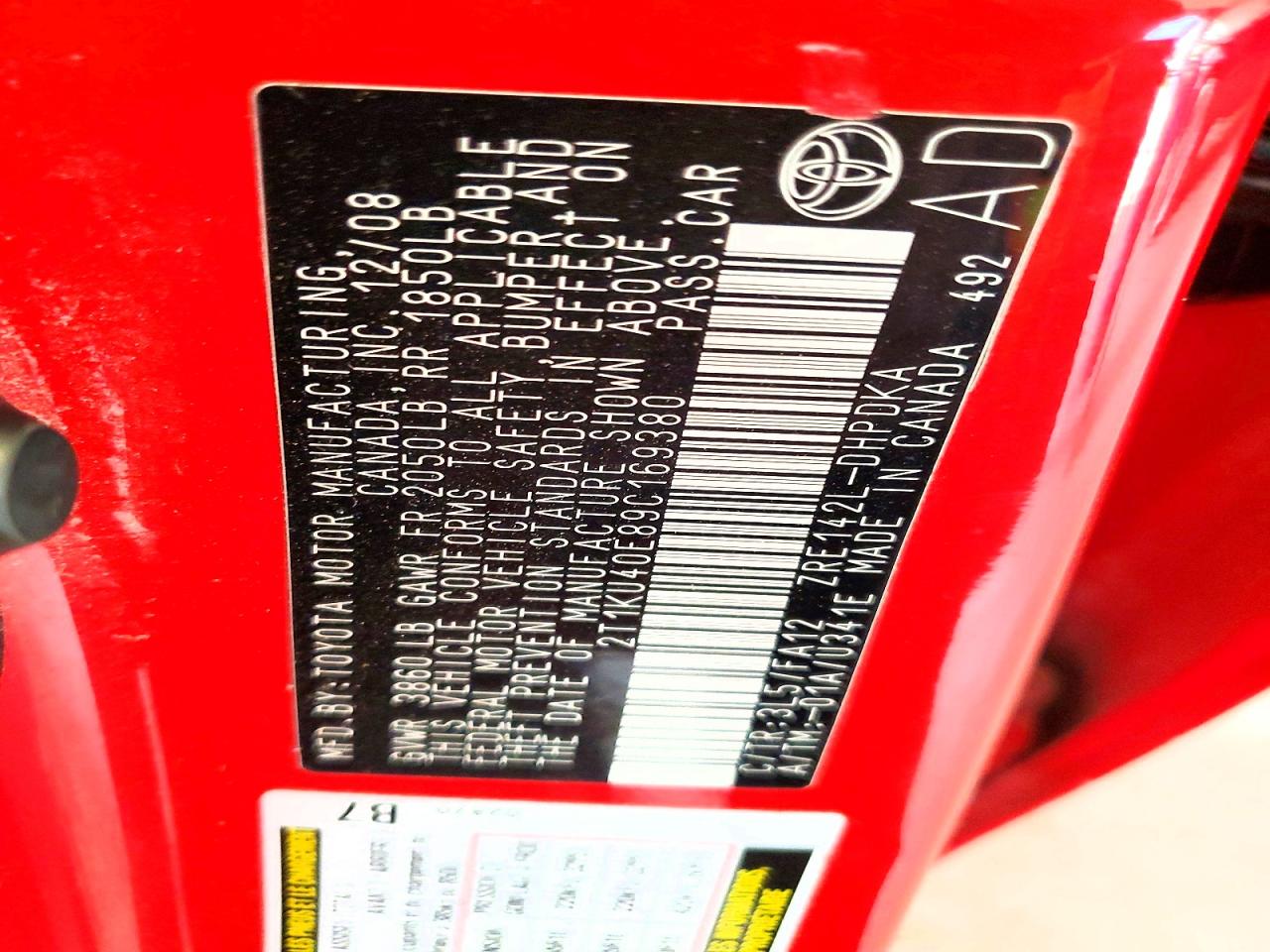 2009 Toyota Matrix Base Red vin: 2T1KU40E89C169380