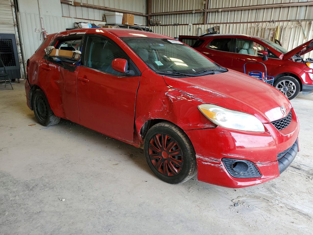 2009 Toyota Matrix Base Red vin: 2T1KU40E89C169380