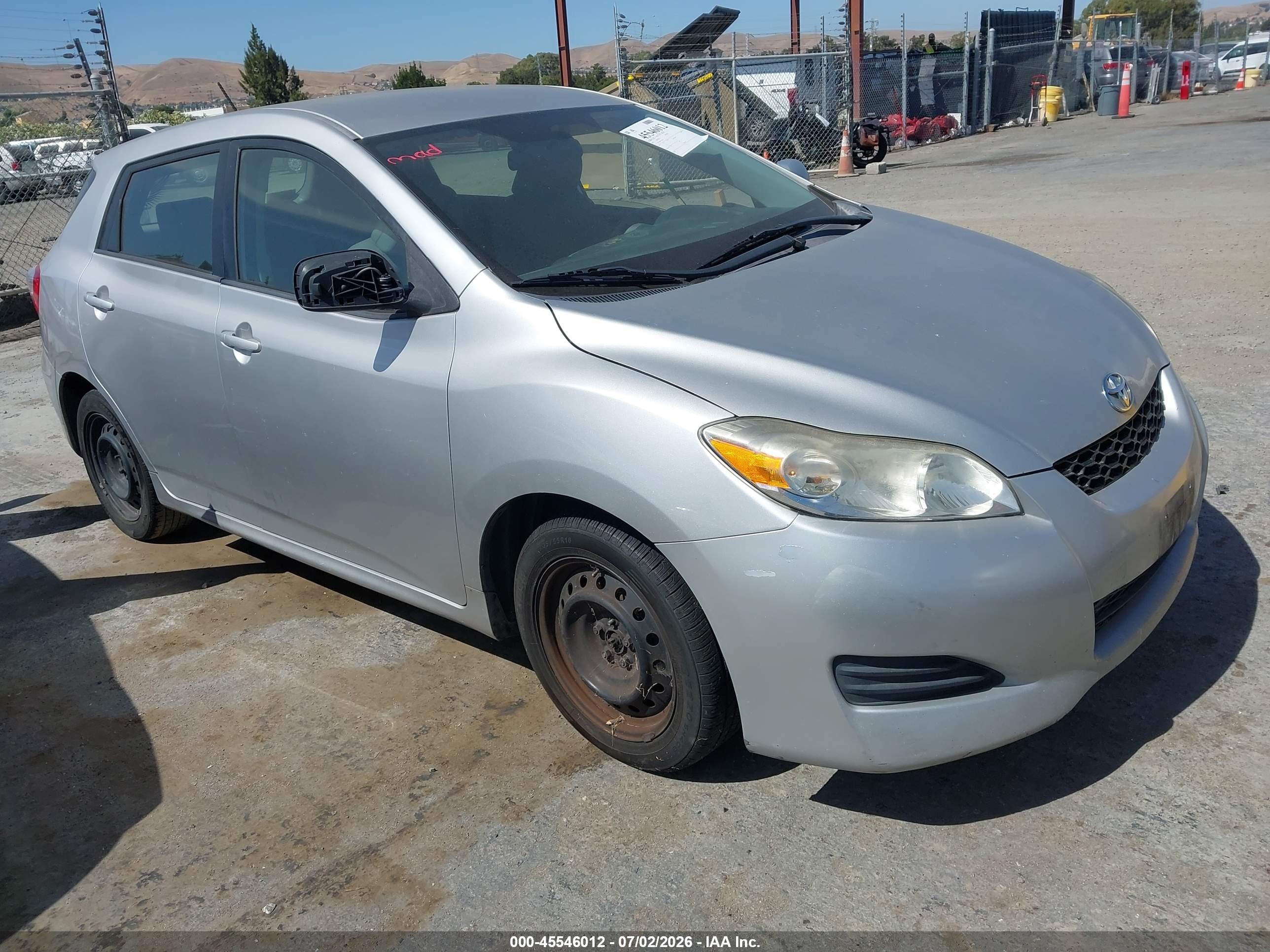 2009 Toyota Matrix   Gray vin: 2T1KU40E89C173686