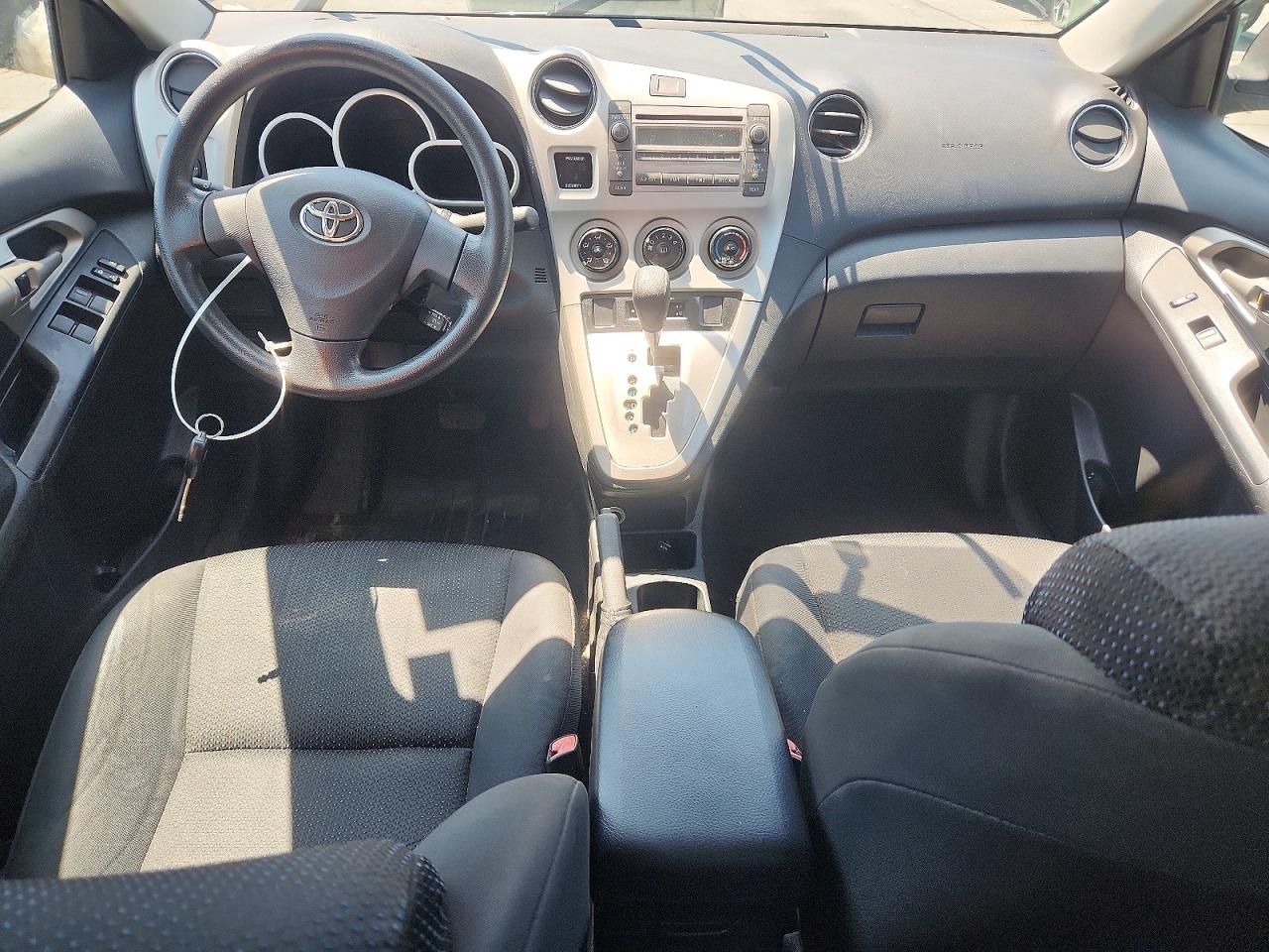 2009 Toyota Matrix Base Black vin: 2T1KU40E89C174983