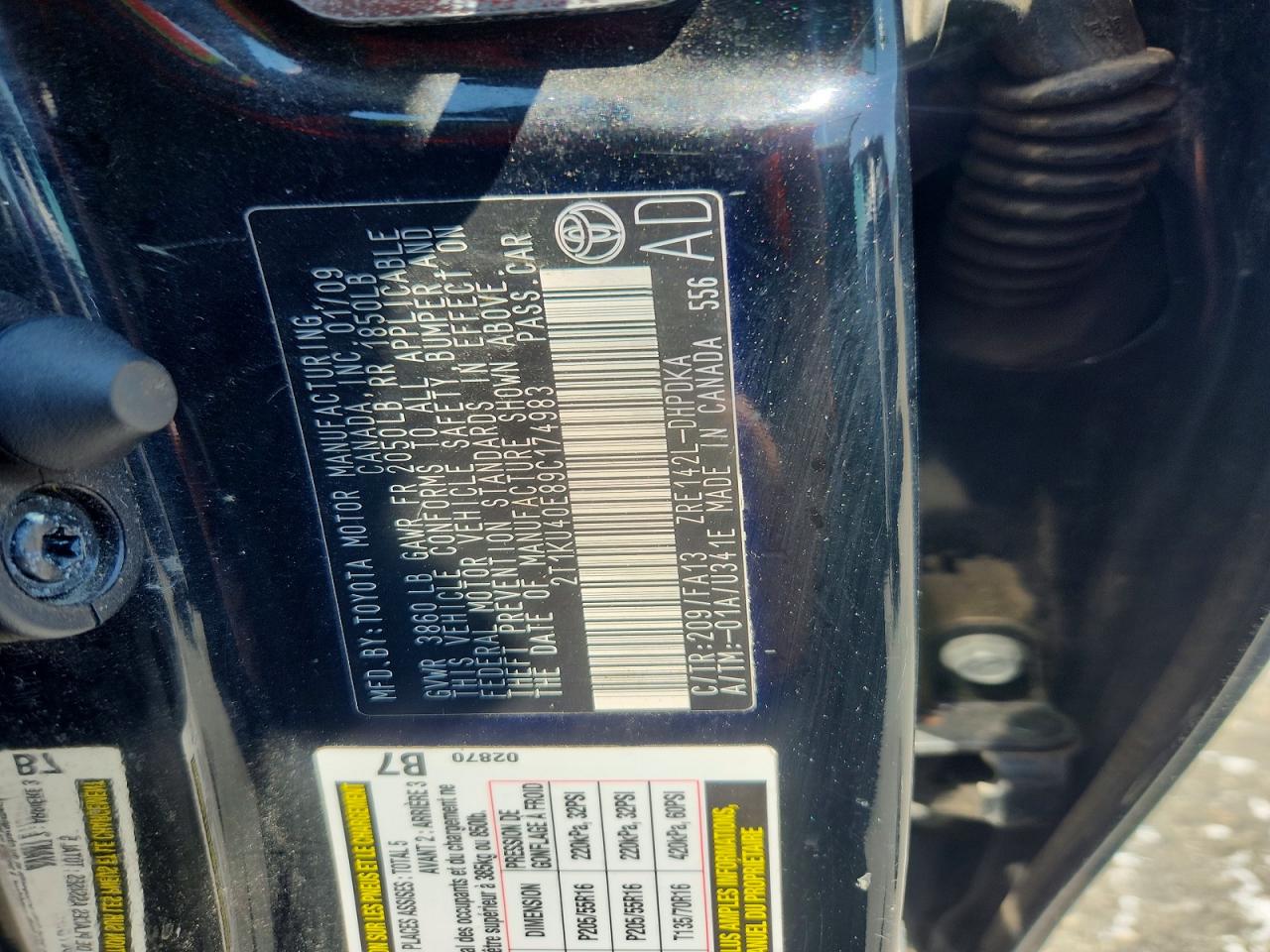 2009 Toyota Matrix Base Black vin: 2T1KU40E89C174983