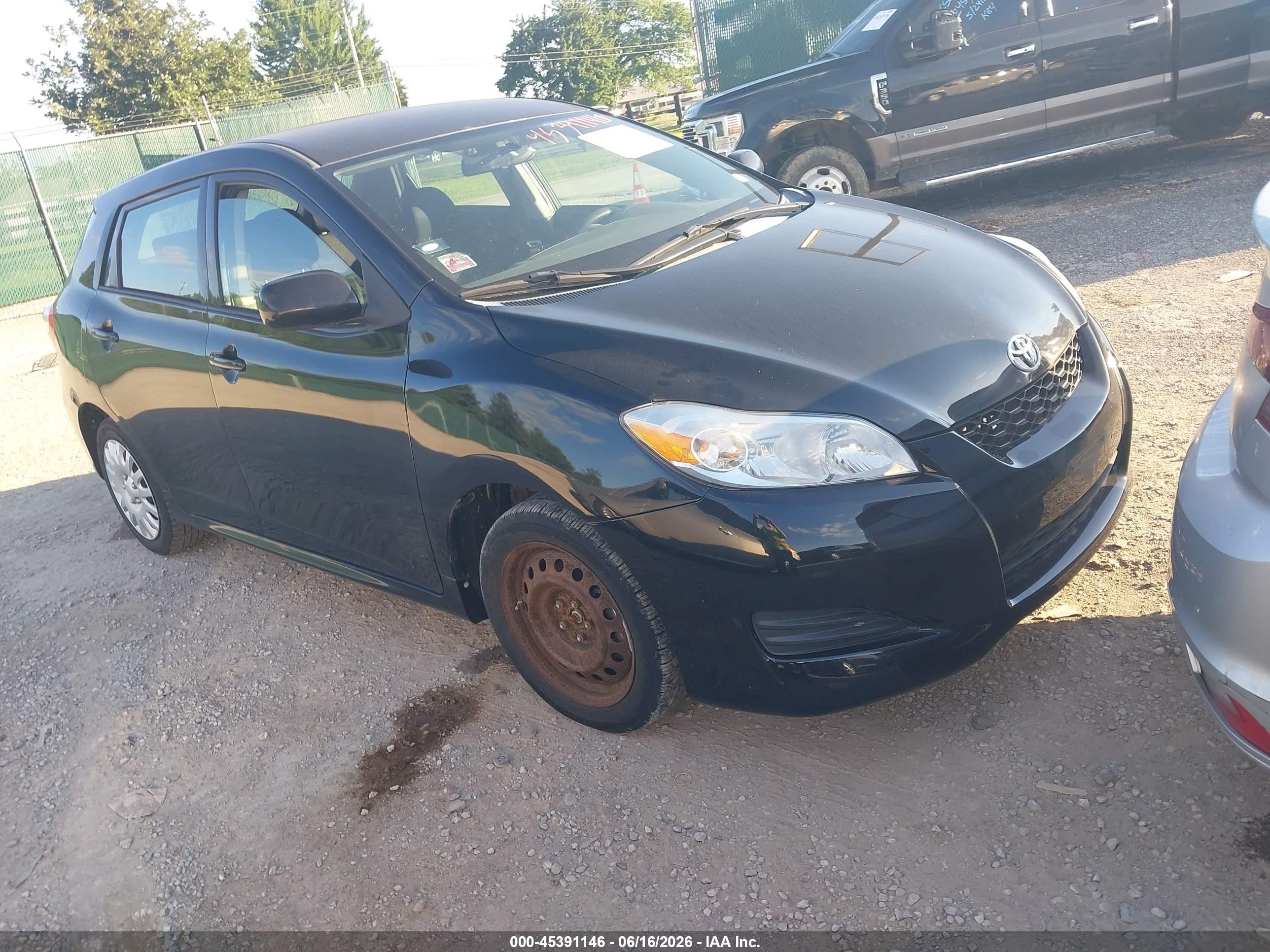 2009 Toyota Matrix   Black vin: 2T1KU40E89C185417