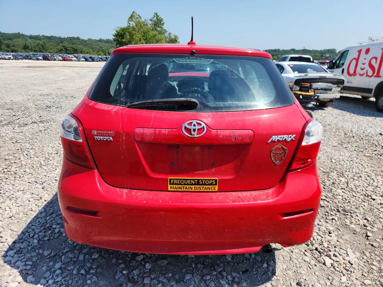 2009 Toyota Matrix Base Red vin: 2T1KU40E99C002588