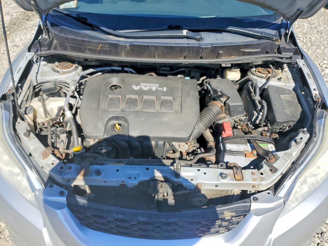 2009 Toyota Matrix Base Silver vin: 2T1KU40E99C015969