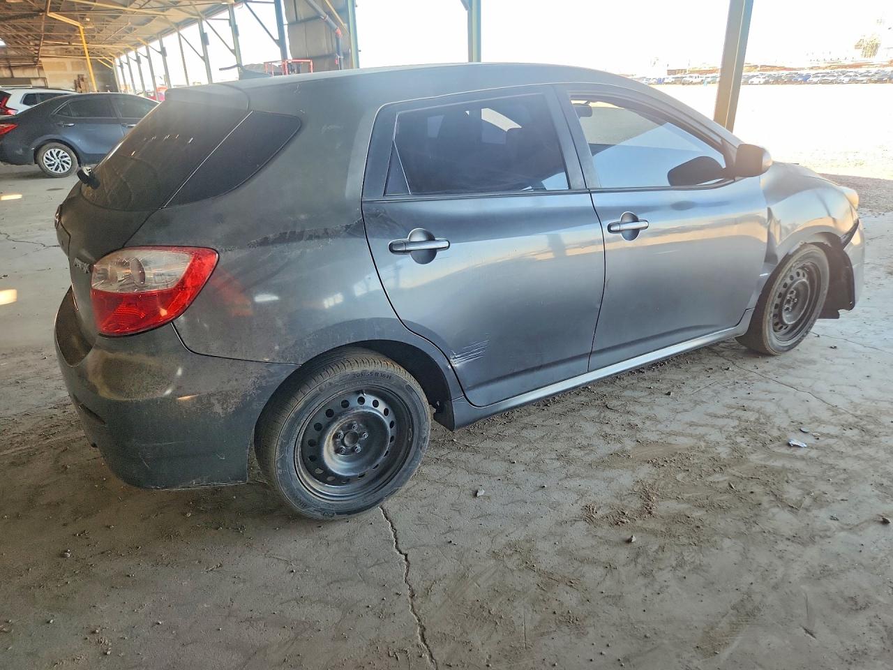 2009 Toyota Matrix Base Угольный vin: 2T1KU40E99C016801