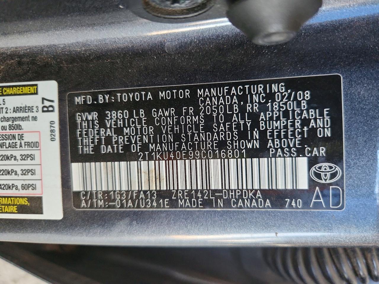 2009 Toyota Matrix Base Угольный vin: 2T1KU40E99C016801