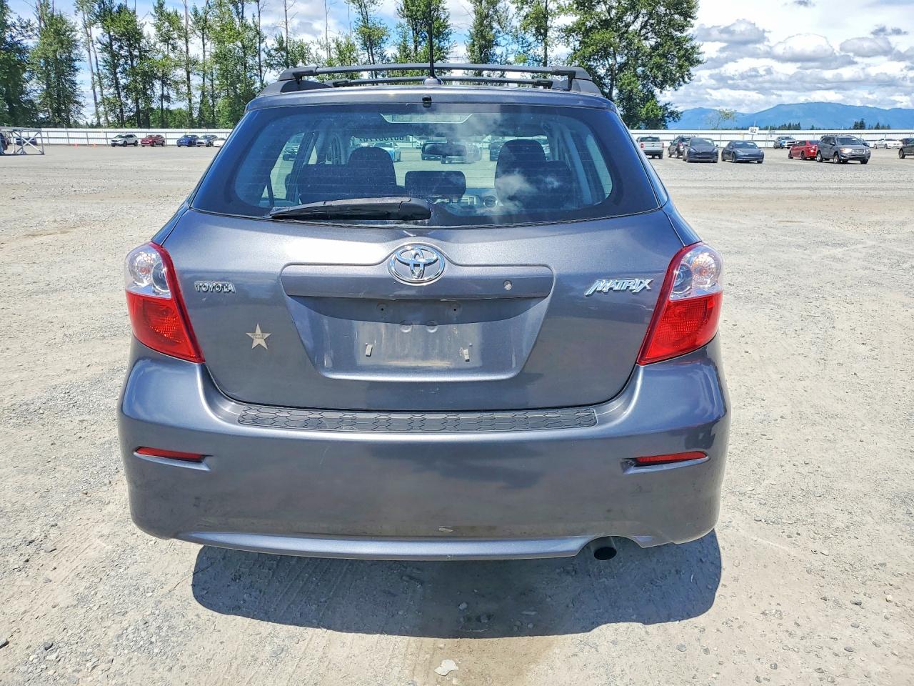 2009 Toyota Matrix Base Charcoal vin: 2T1KU40E99C027796