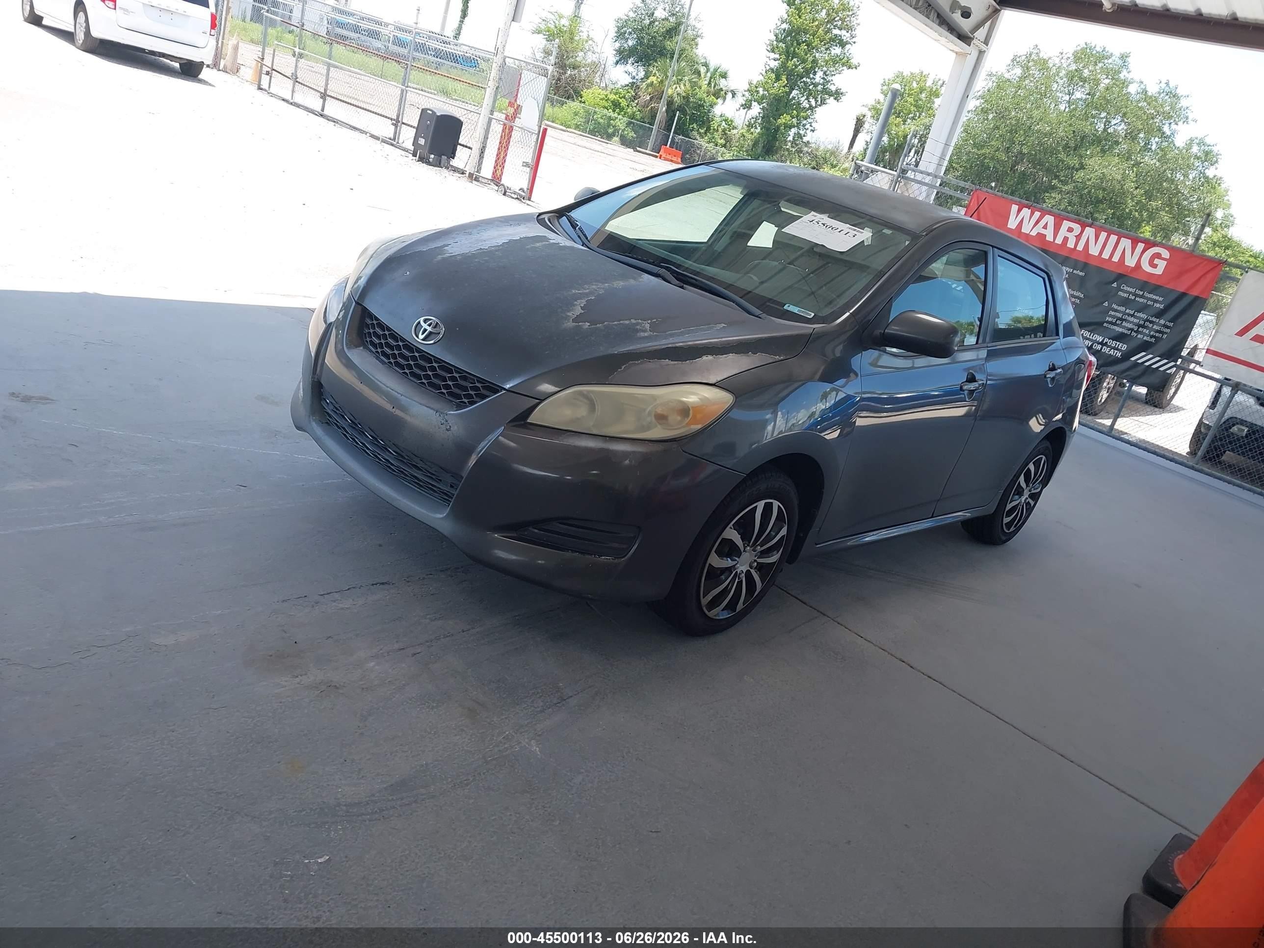 2009 Toyota Matrix   Gray vin: 2T1KU40E99C045036