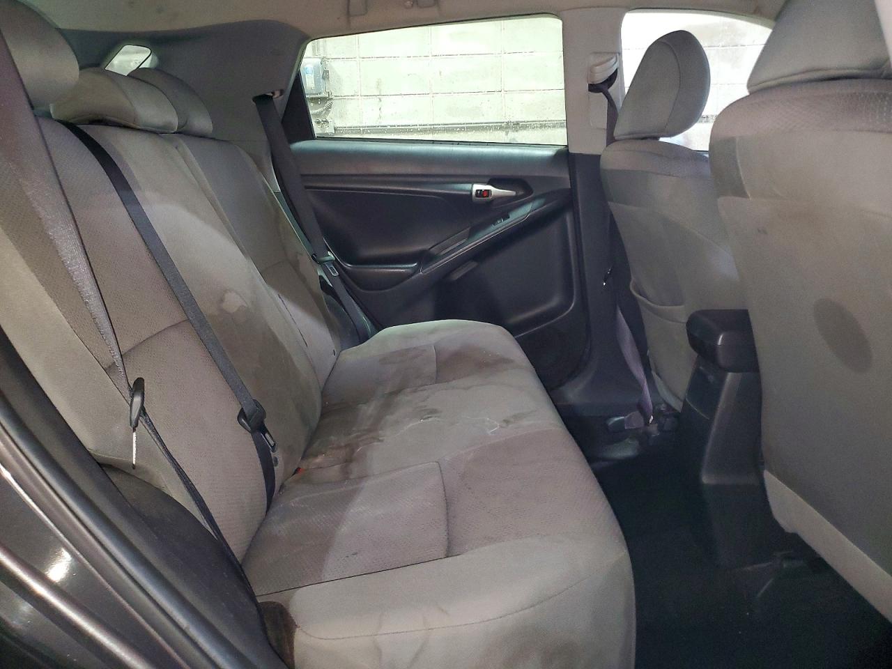 2009 Toyota Matrix Base Charcoal vin: 2T1KU40E99C070678