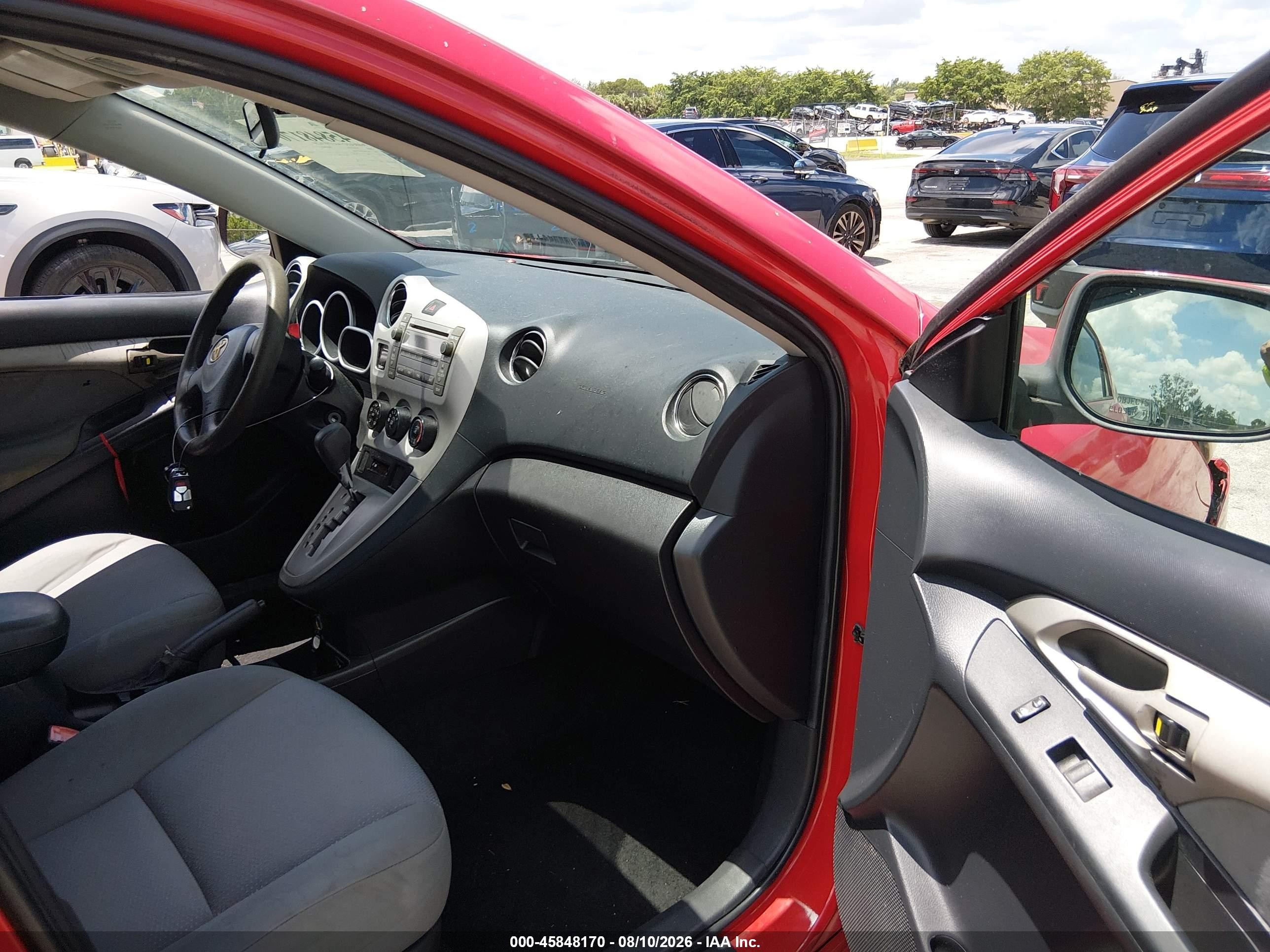 2009 Toyota Matrix   Красный vin: 2T1KU40E99C071040