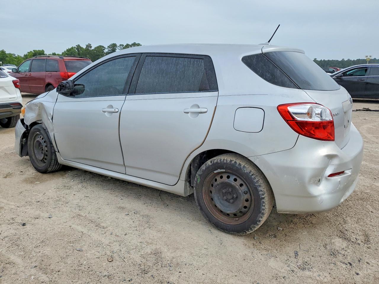 2009 Toyota Matrix Base Silver vin: 2T1KU40E99C074522