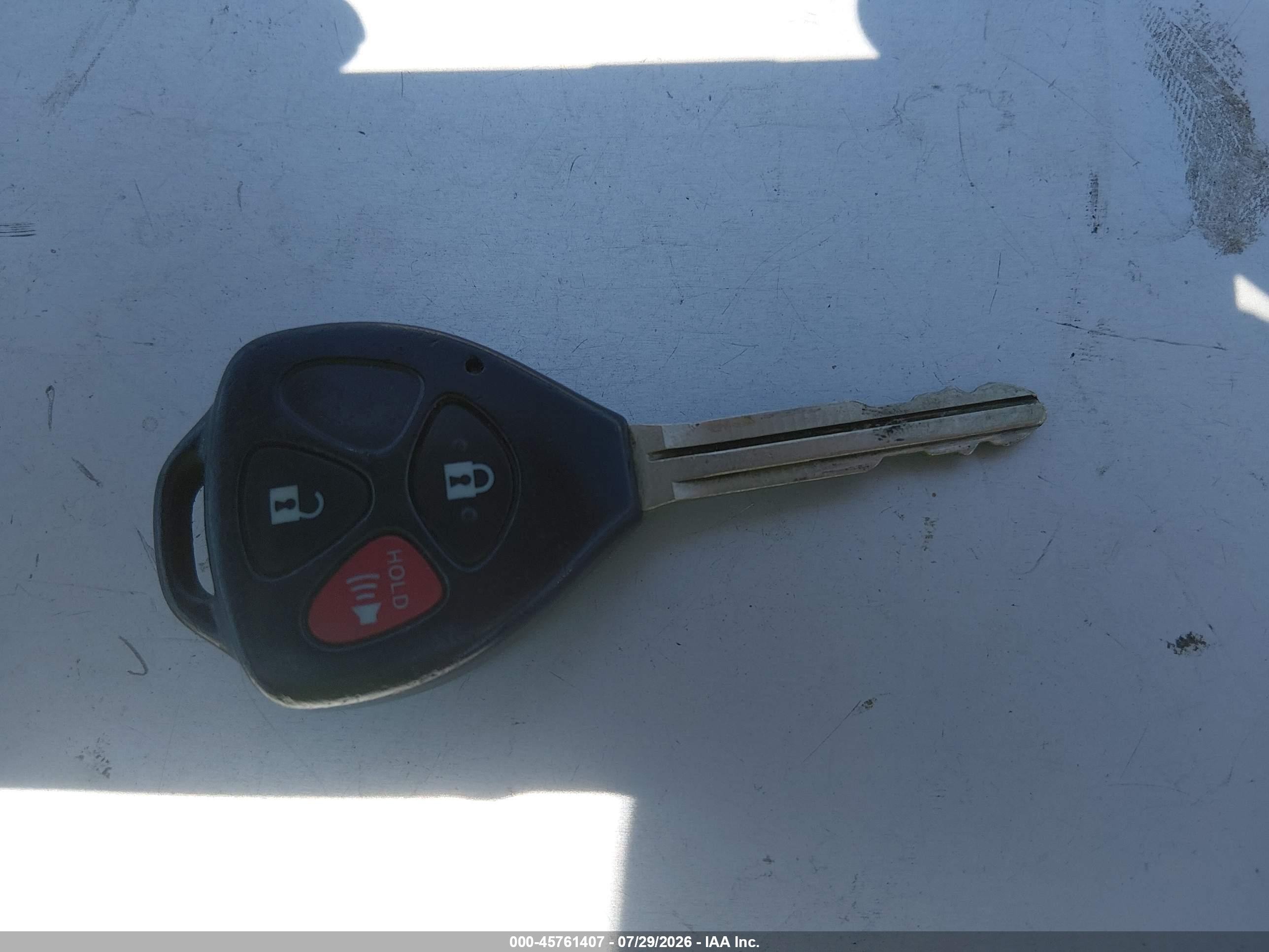 2009 Toyota Matrix   Red vin: 2T1KU40E99C074777