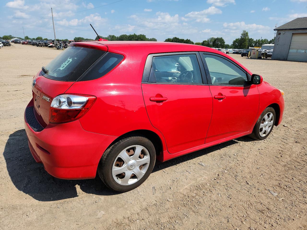 2009 Toyota Matrix Base Red vin: 2T1KU40E99C105476