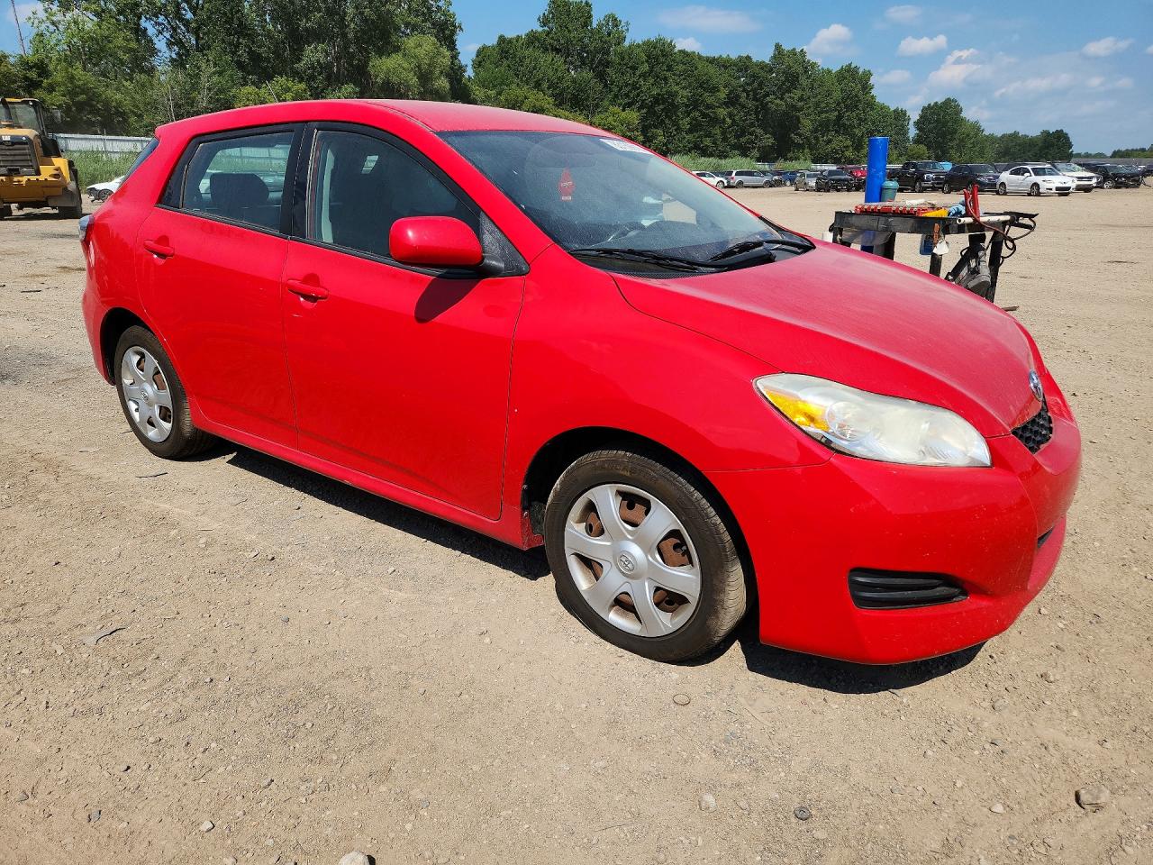 2009 Toyota Matrix Base Red vin: 2T1KU40E99C105476