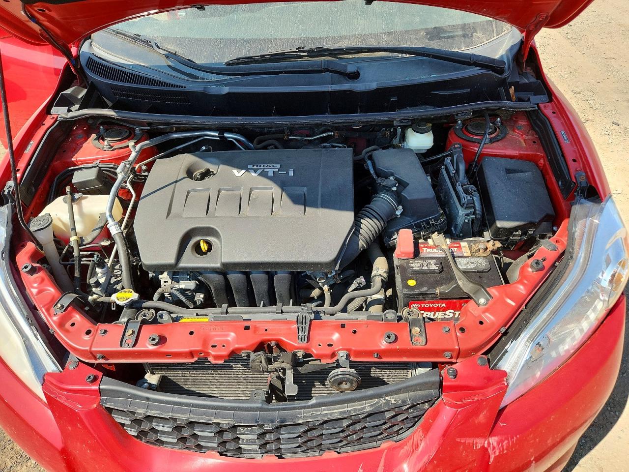 2009 Toyota Matrix Base Red vin: 2T1KU40E99C105476