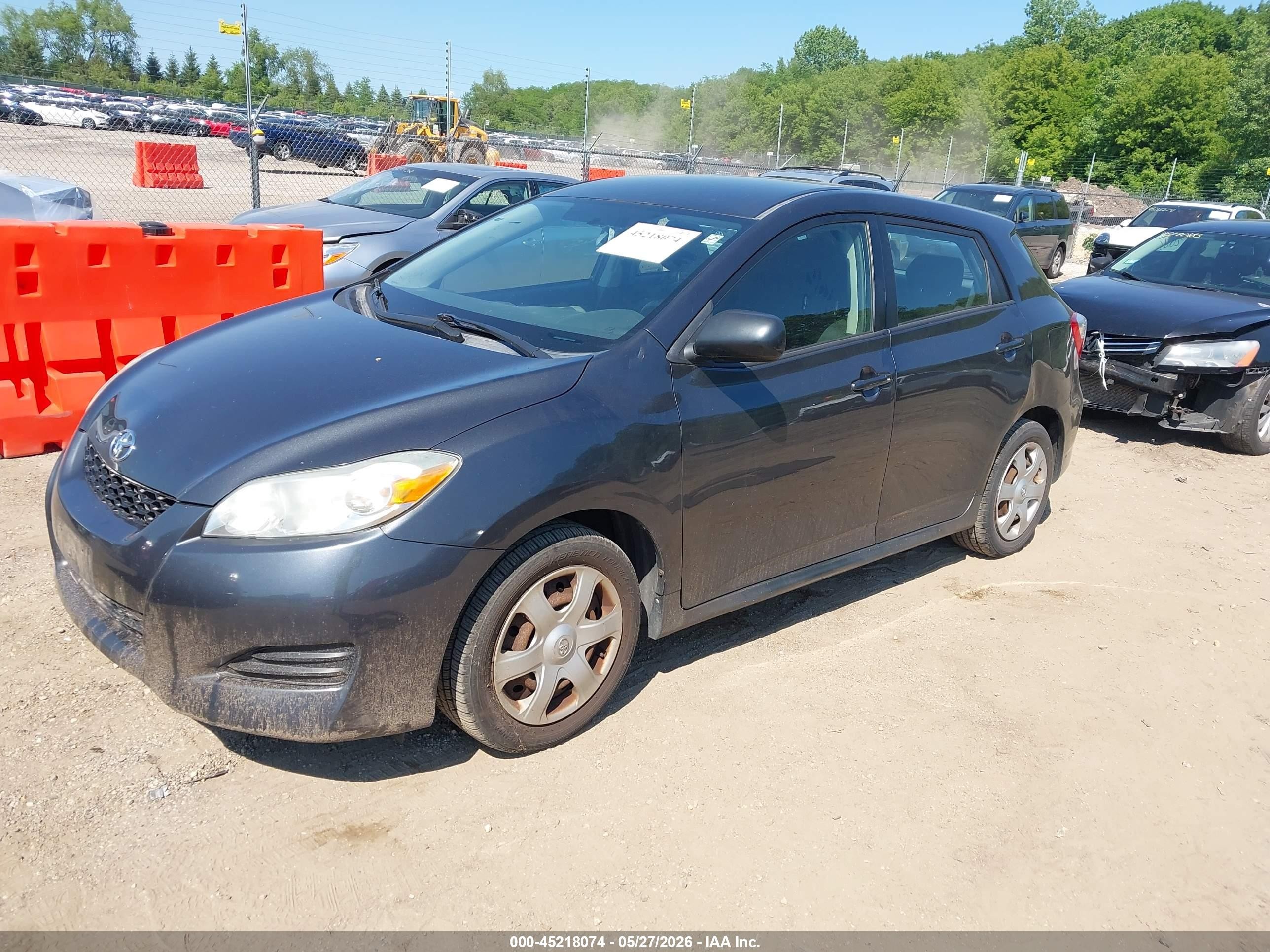 2009 Toyota Matrix Gray vin: 2T1KU40E99C130636