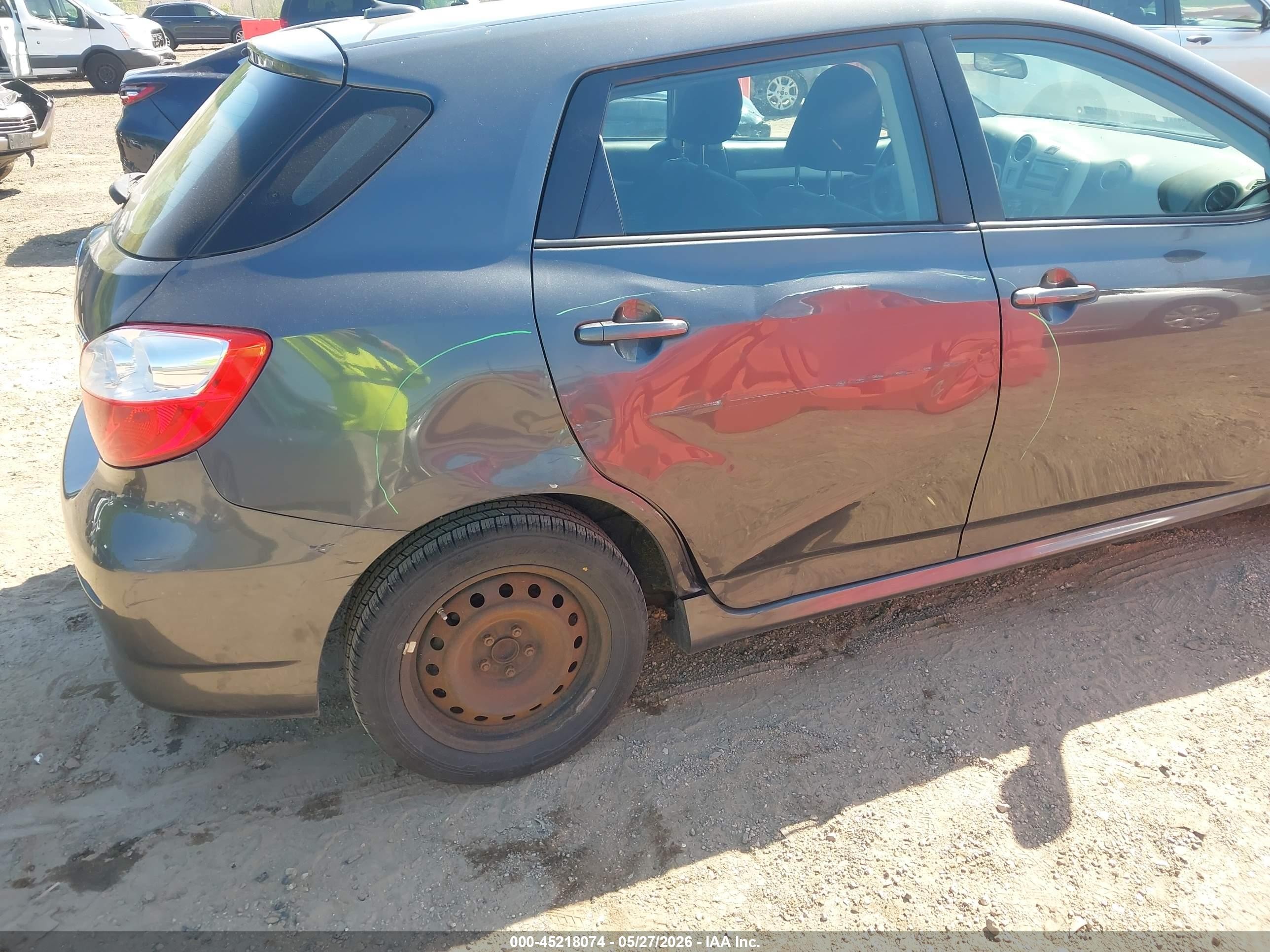 2009 Toyota Matrix Gray vin: 2T1KU40E99C130636