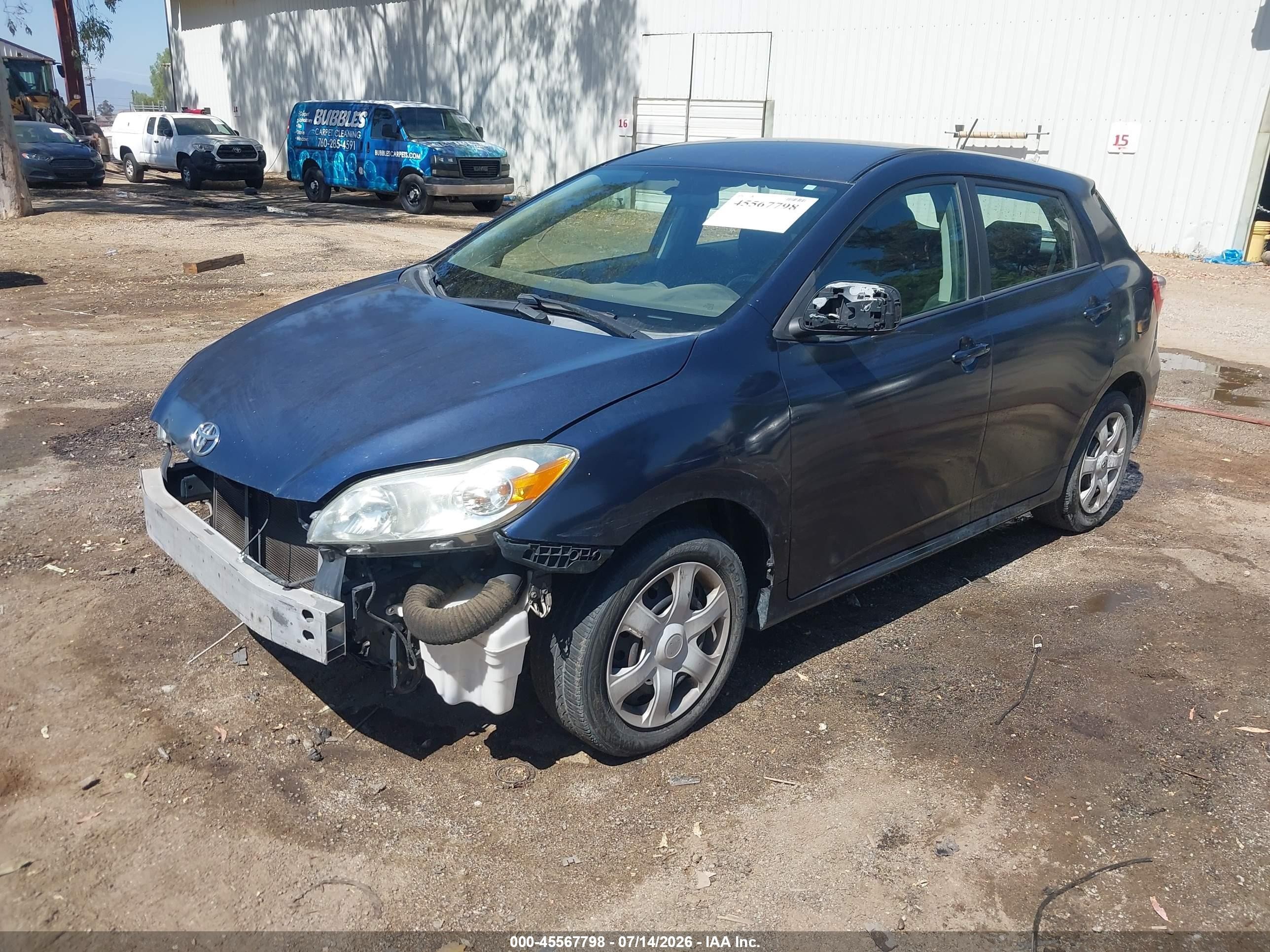 2009 Toyota Matrix   Blue vin: 2T1KU40E99C135349
