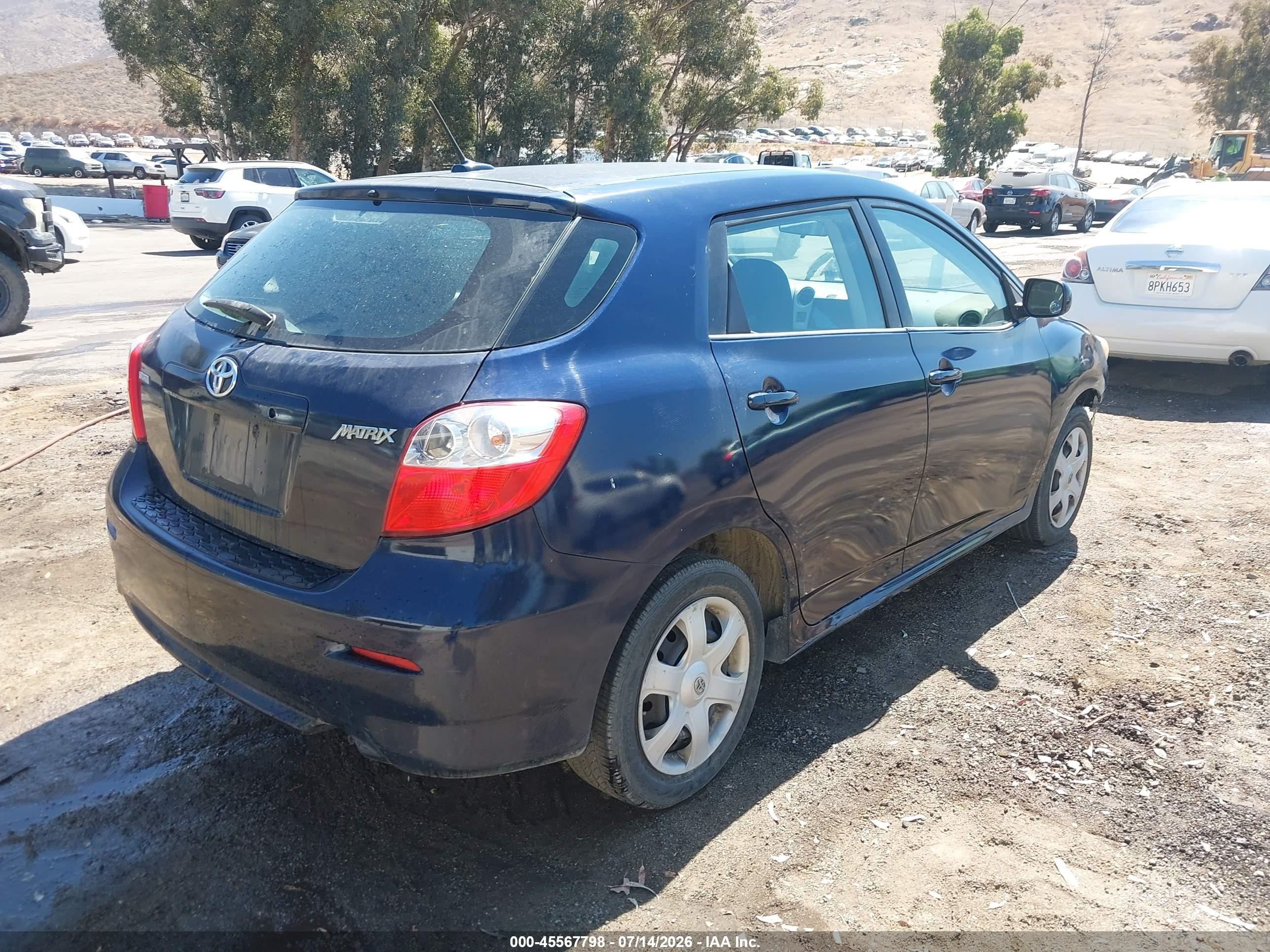 2009 Toyota Matrix   Blue vin: 2T1KU40E99C135349