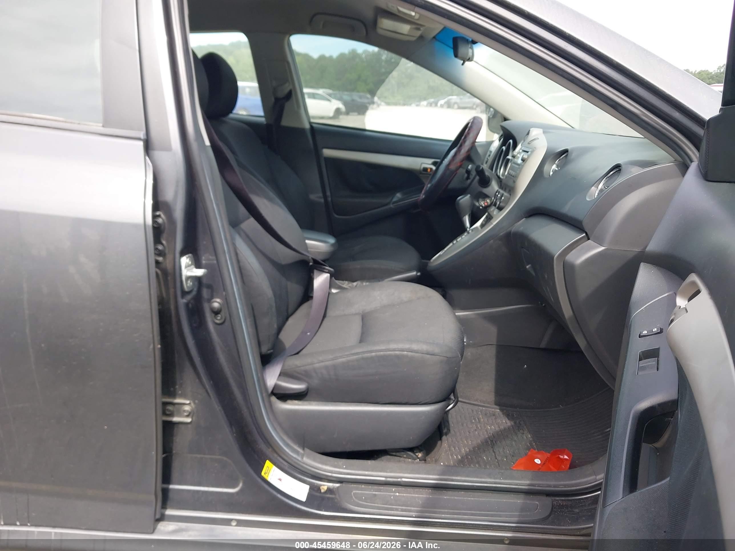 2009 Toyota Matrix   Серый vin: 2T1KU40EX9C009565
