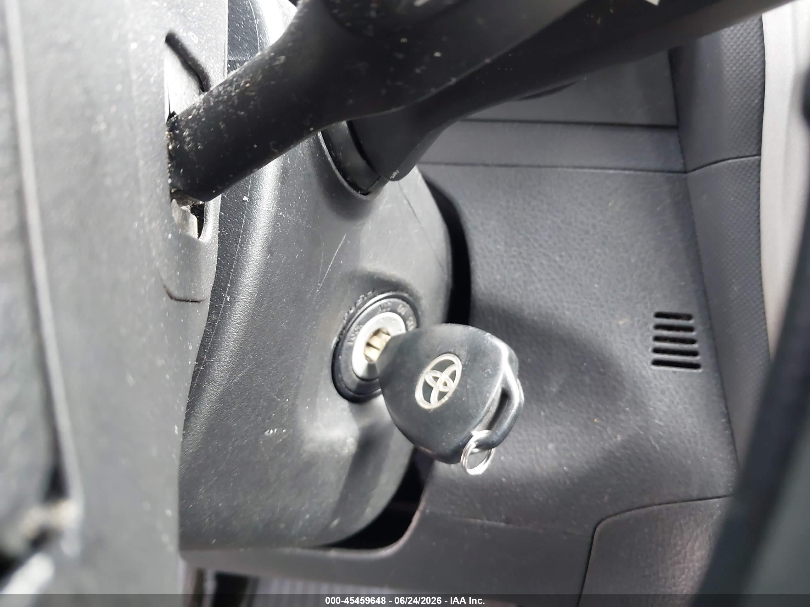 2009 Toyota Matrix   Серый vin: 2T1KU40EX9C009565