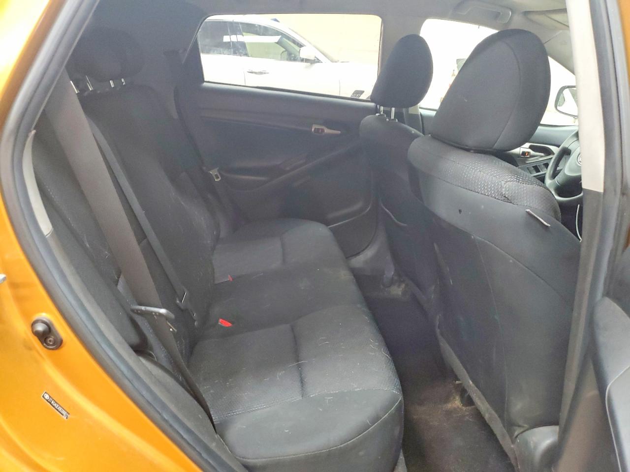 2009 Toyota Matrix Base Orange vin: 2T1KU40EX9C099011