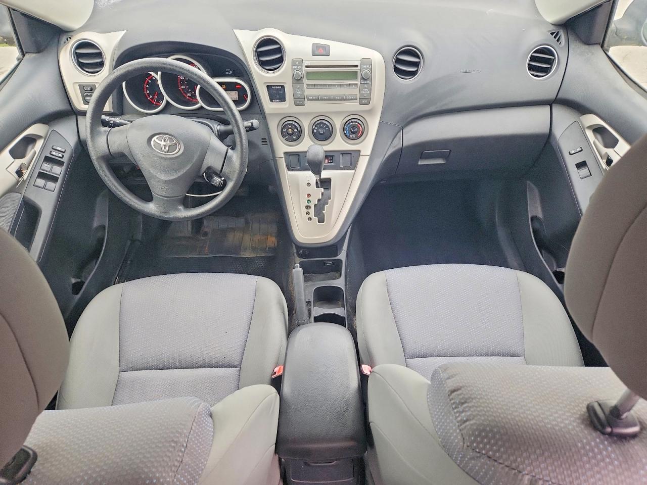 2009 Toyota Matrix Base Серый vin: 2T1KU40EX9C125588