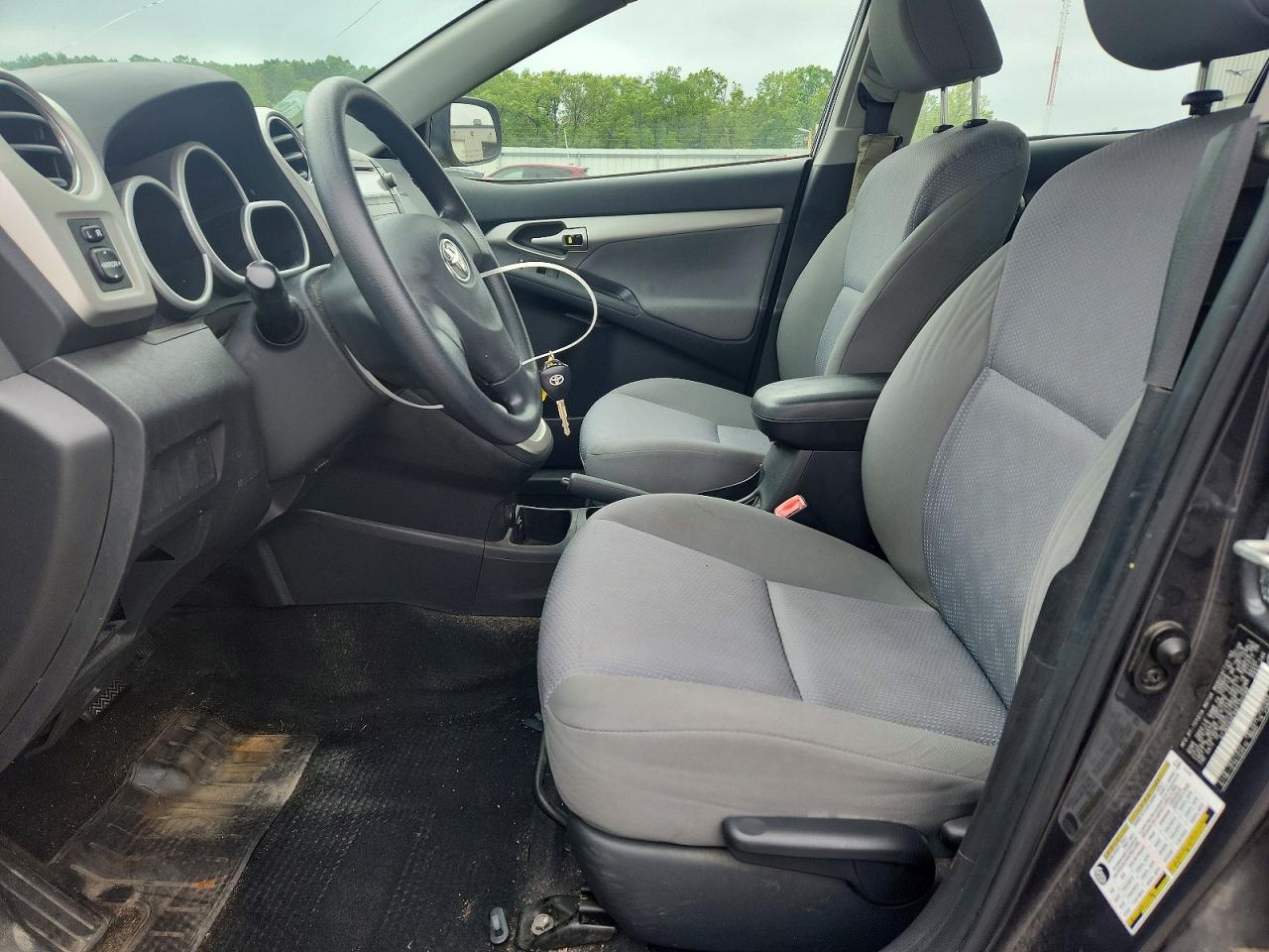 2009 Toyota Matrix Base Серый vin: 2T1KU40EX9C125588