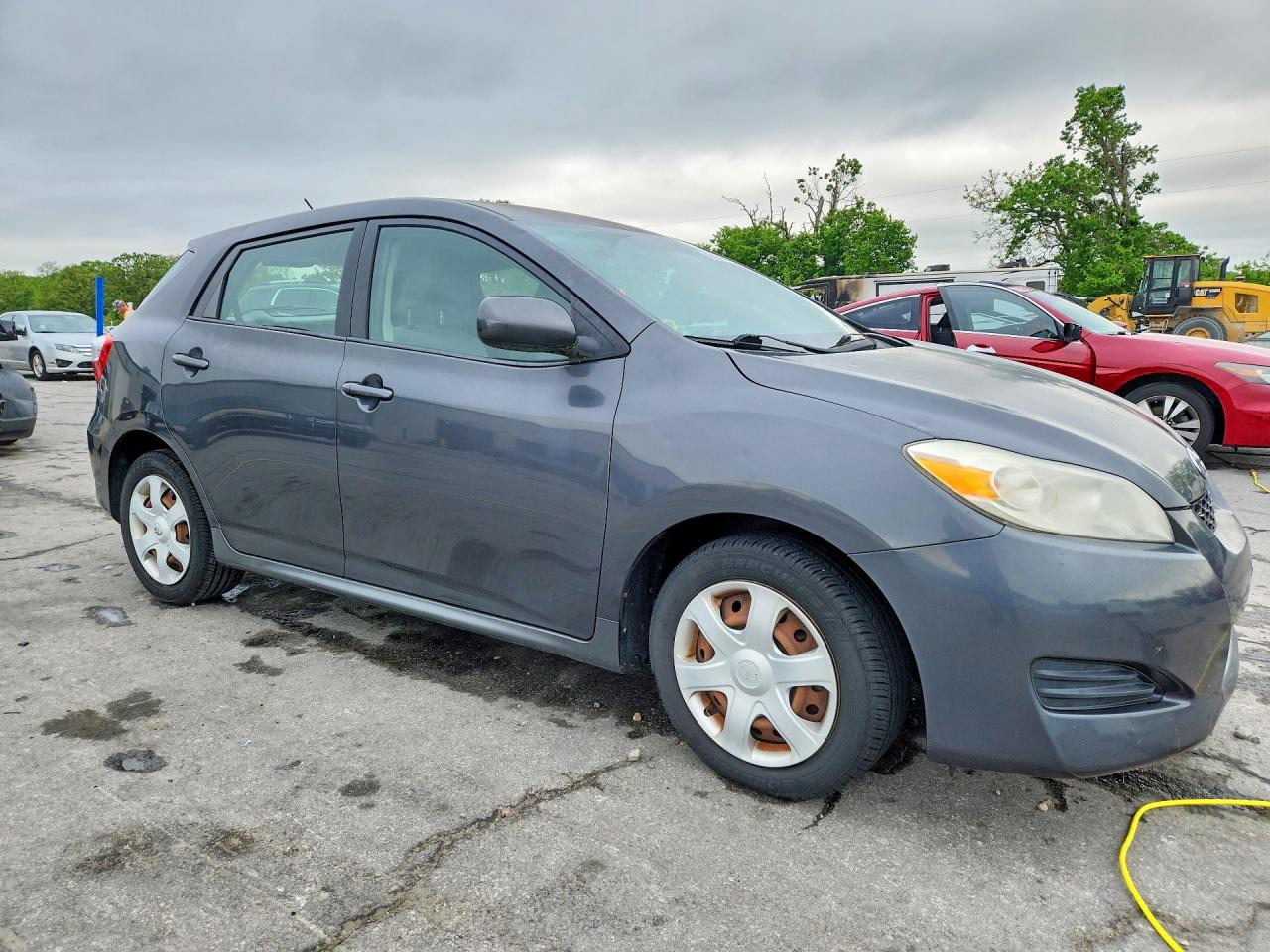 2009 Toyota Matrix Base Серый vin: 2T1KU40EX9C125588