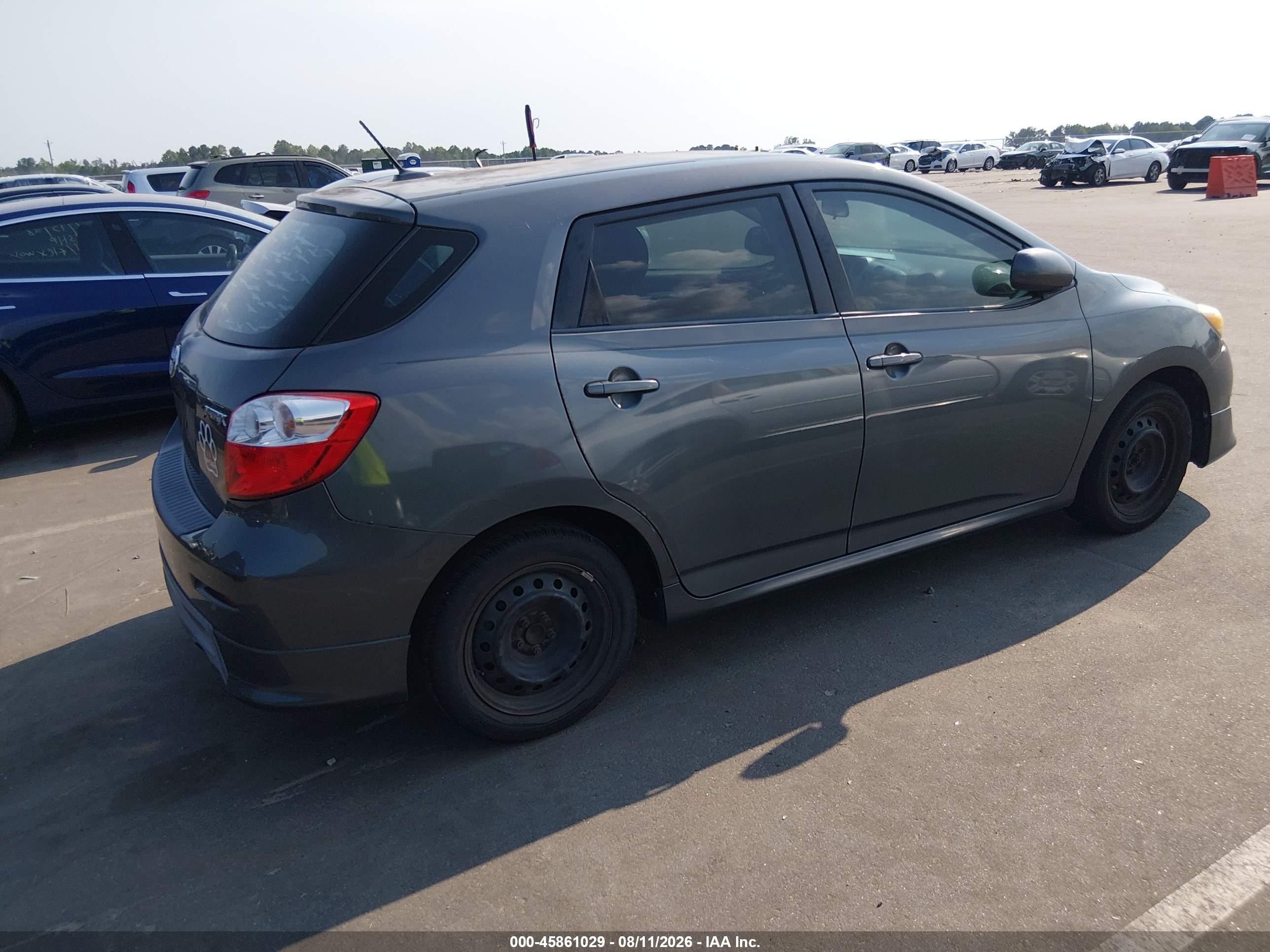 2010 Toyota Matrix   Black vin: 2T1KU4EE0AC250855