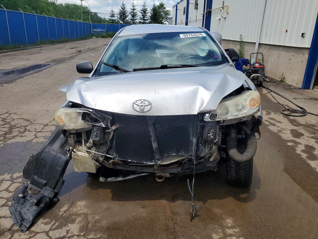 2010 Toyota Matrix Base Silver vin: 2T1KU4EE0AC309175