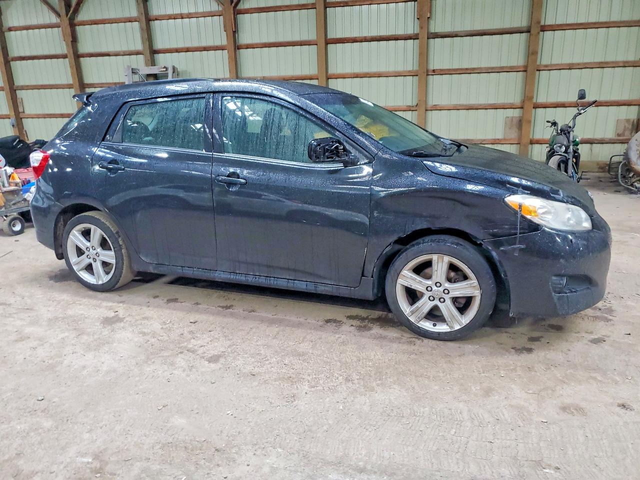 2010 Toyota Corolla Matrix Base Black vin: 2T1KU4EE0AC394390